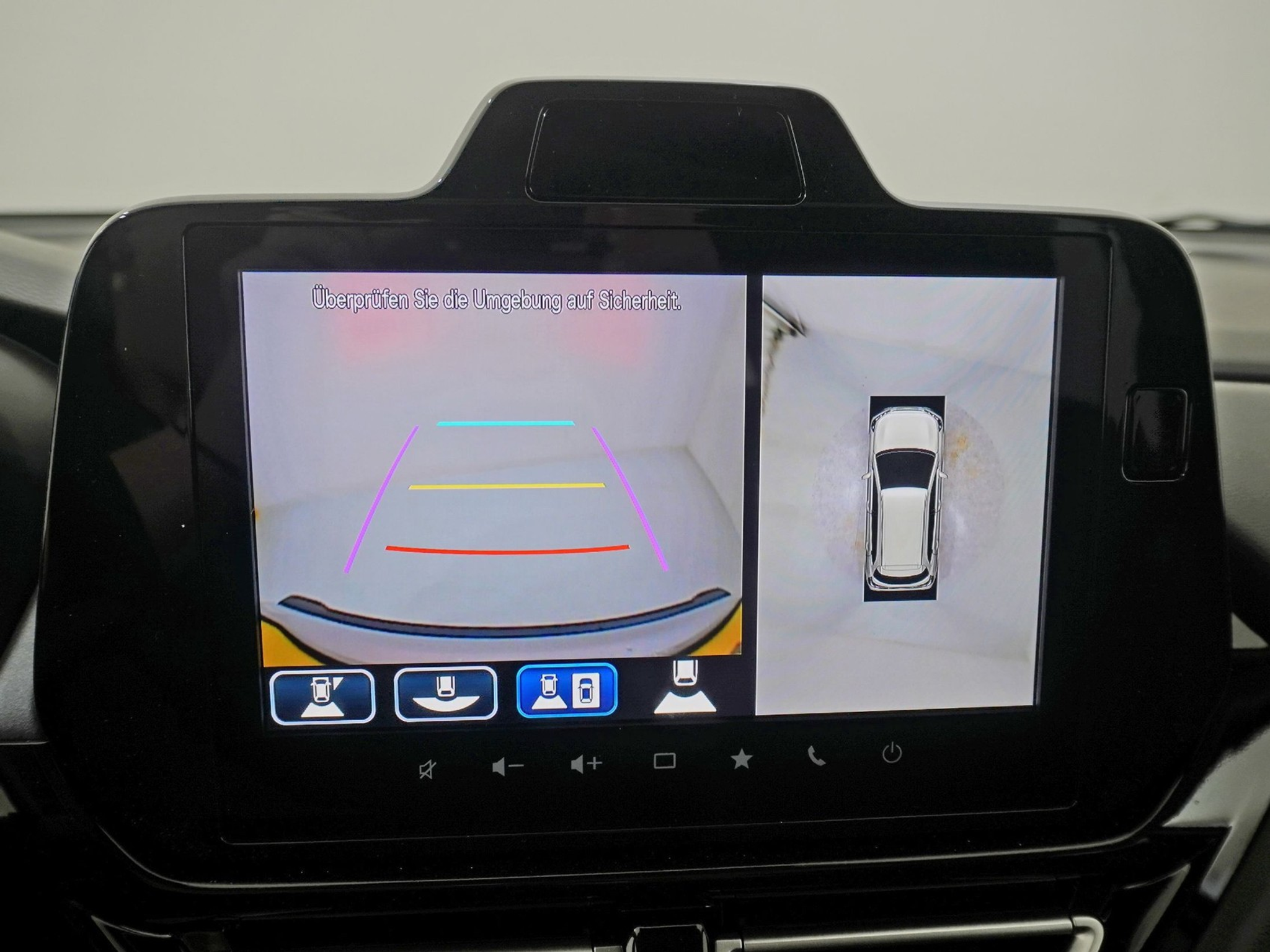 listing desktop thumbnail image 14