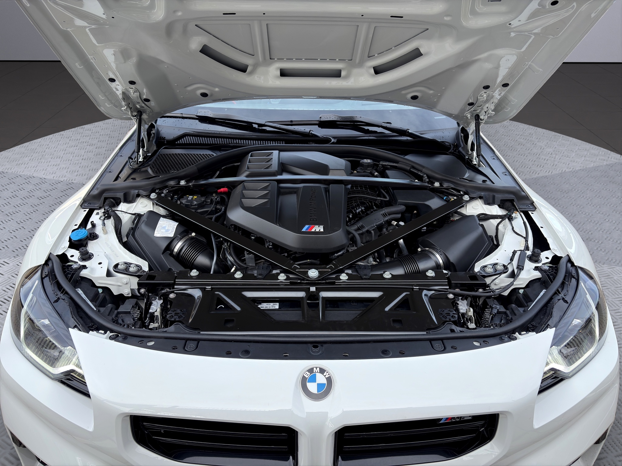 listing desktop thumbnail image 11