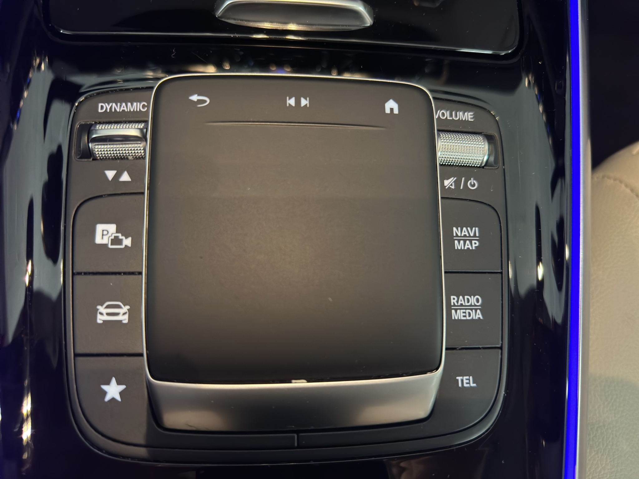 listing desktop thumbnail image 17