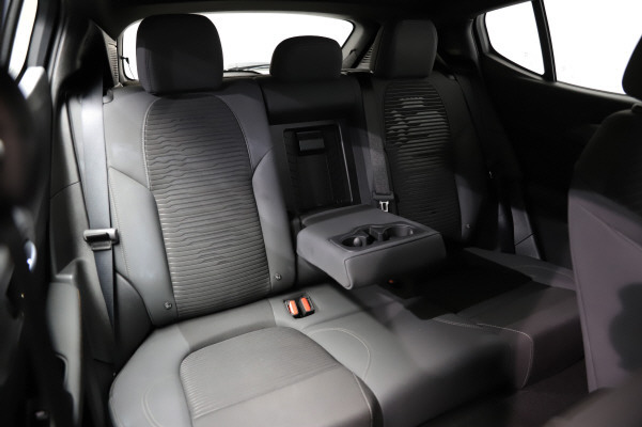 listing desktop thumbnail image 10