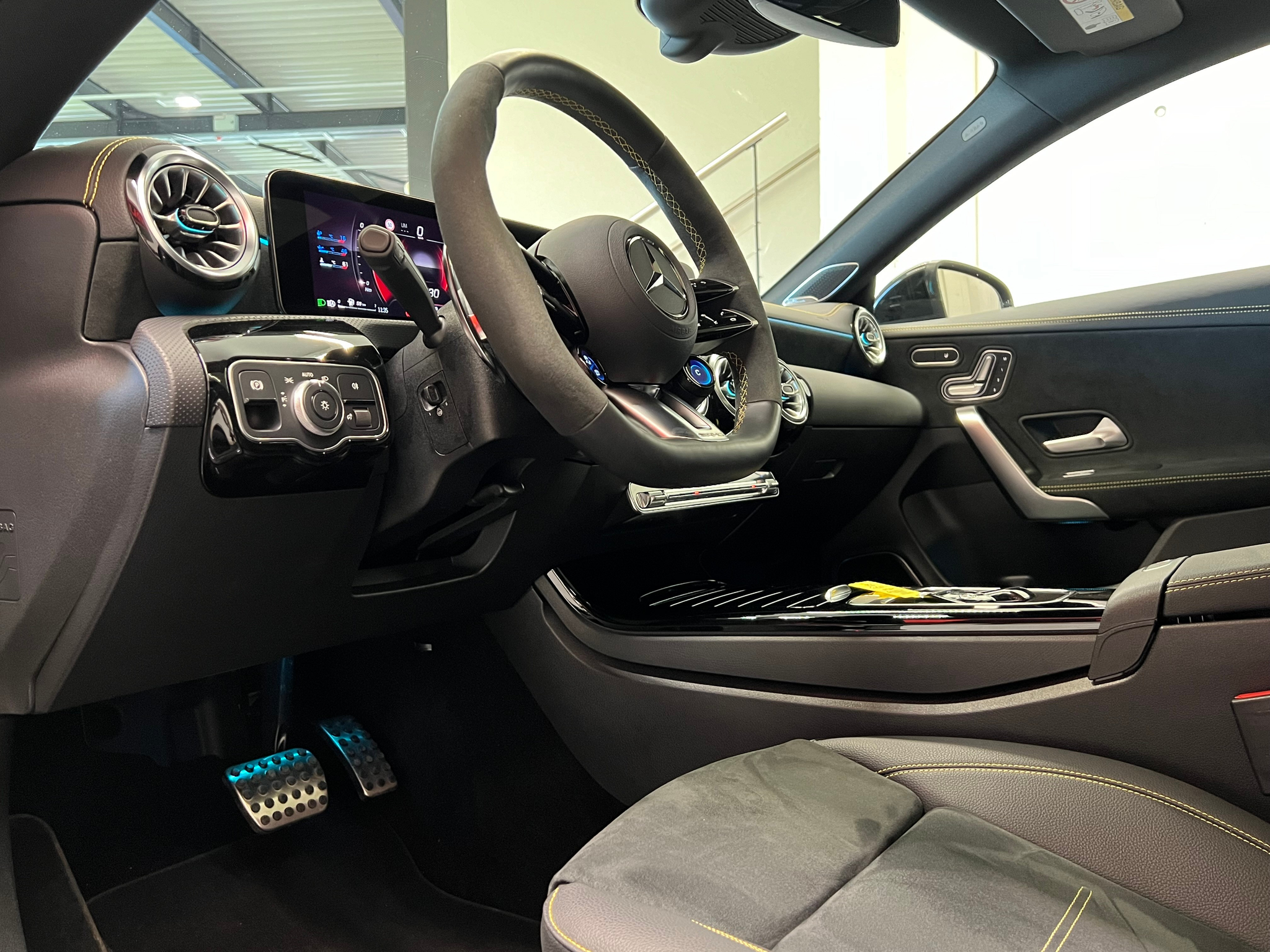 listing desktop thumbnail image 14