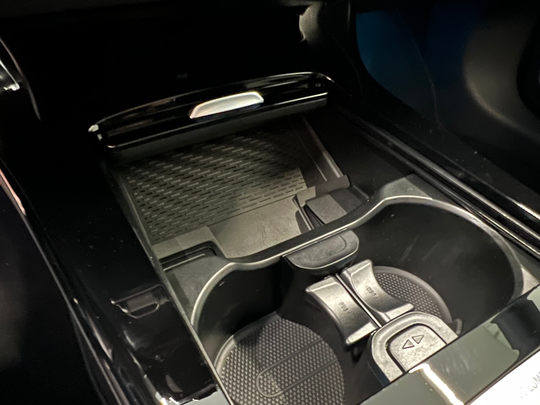 listing desktop thumbnail image 23