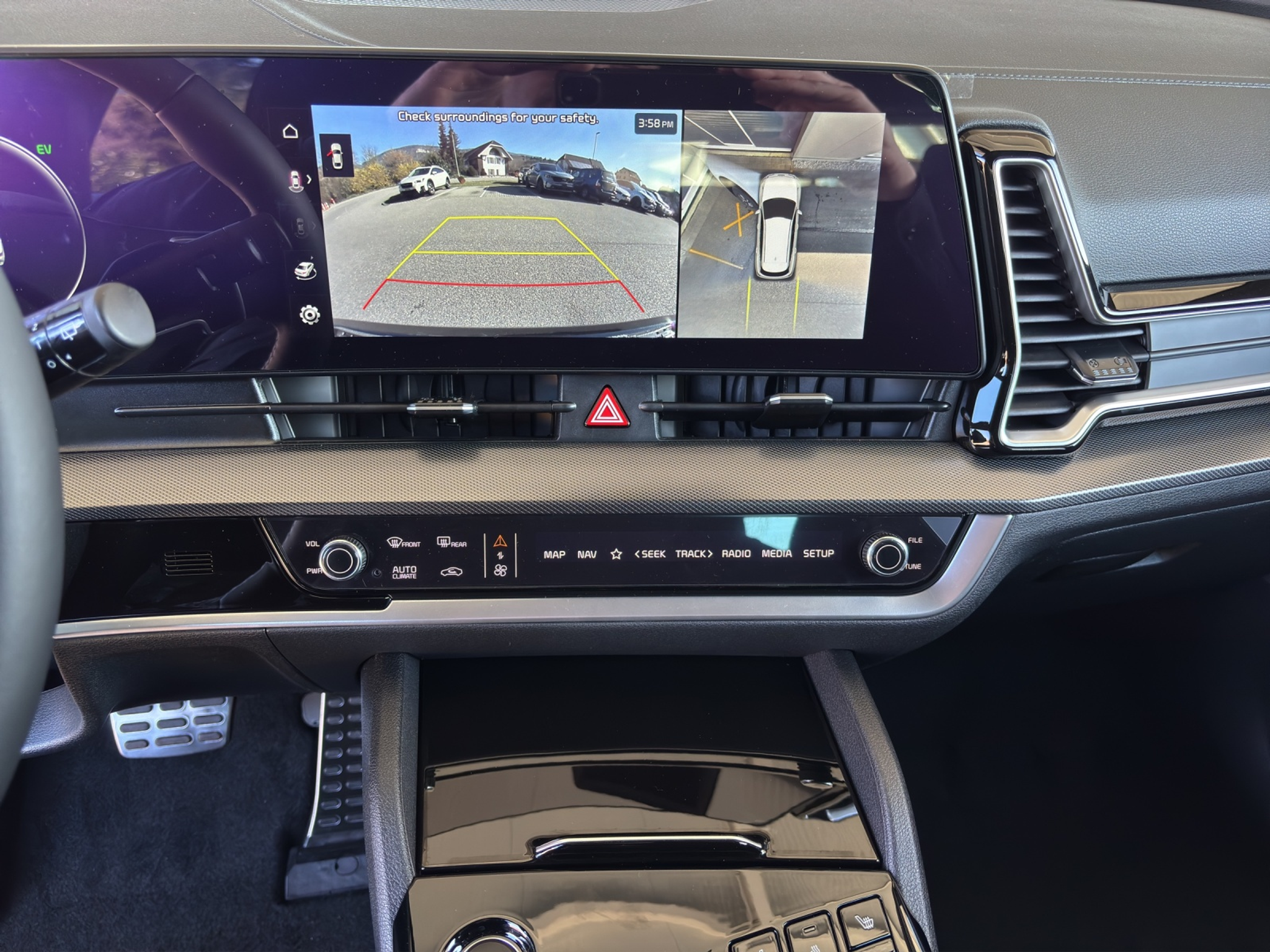 listing desktop thumbnail image 12