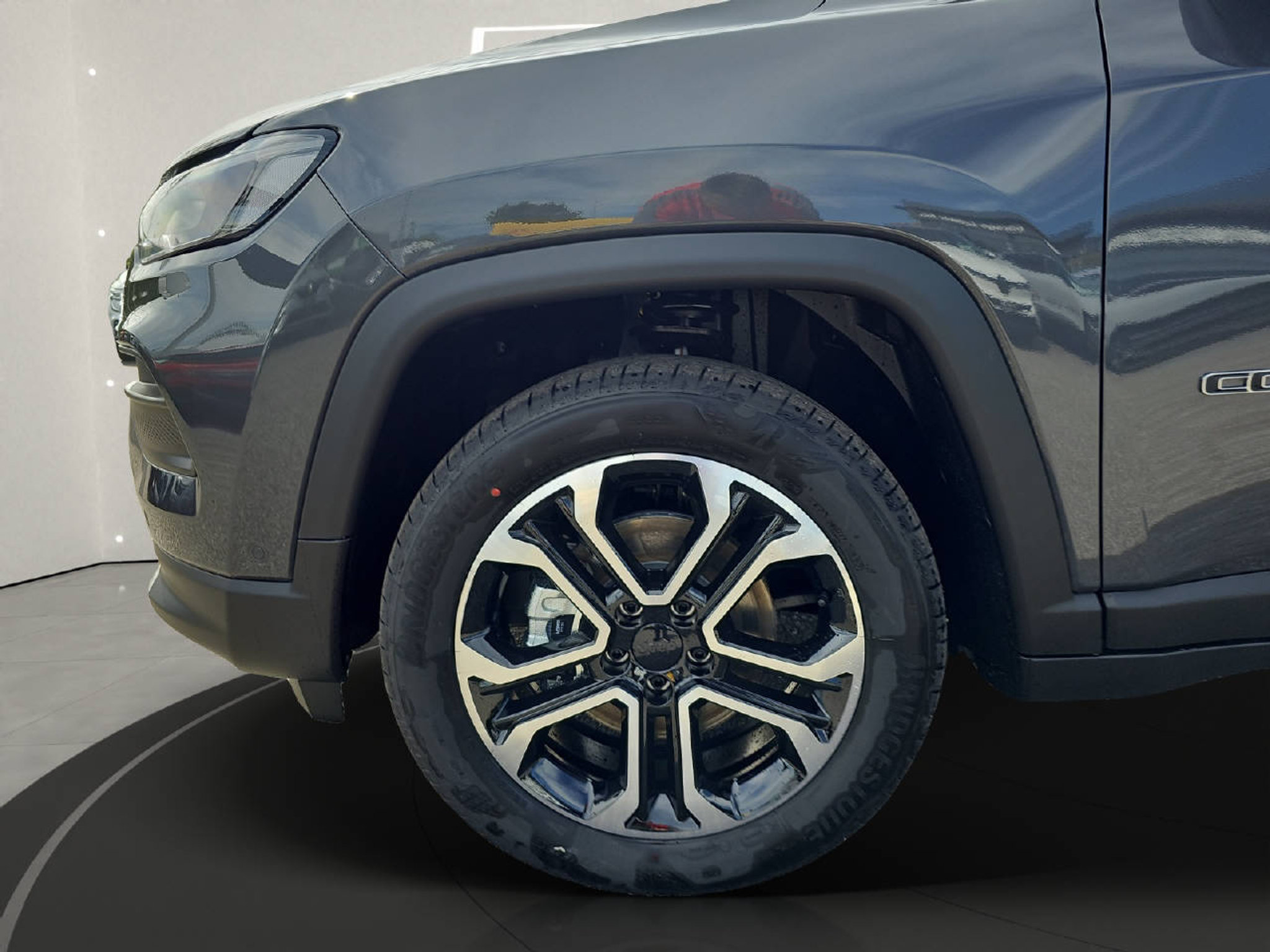 listing desktop thumbnail image 12