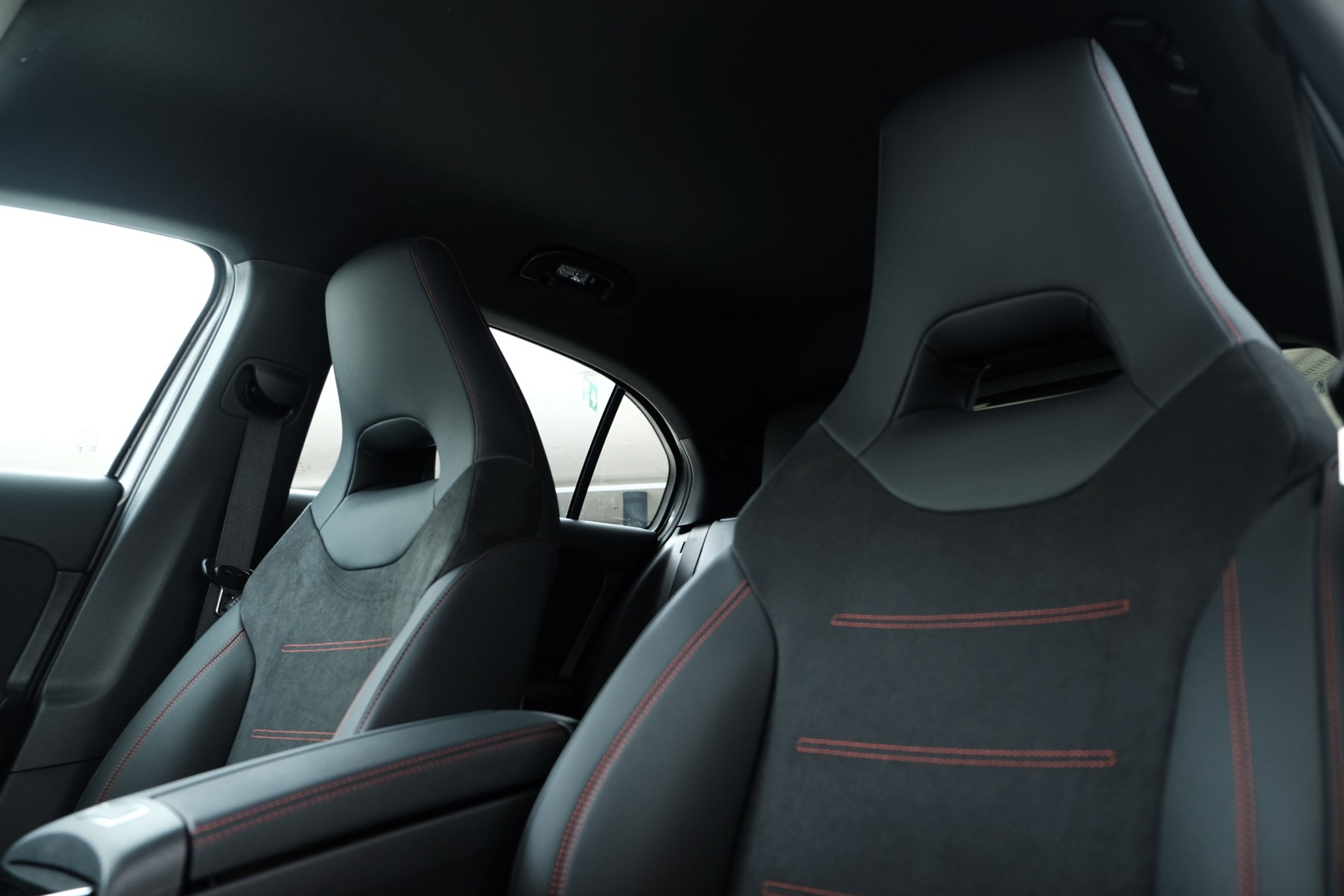 listing desktop thumbnail image 9