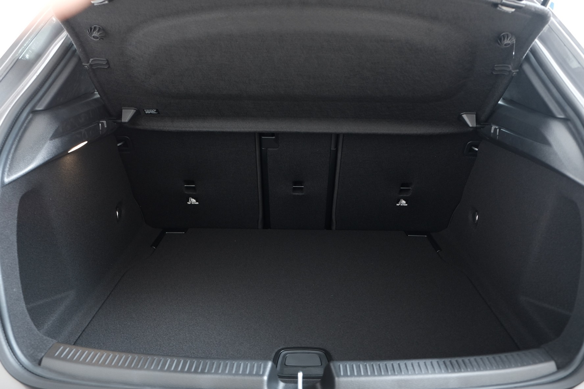 listing desktop thumbnail image 11