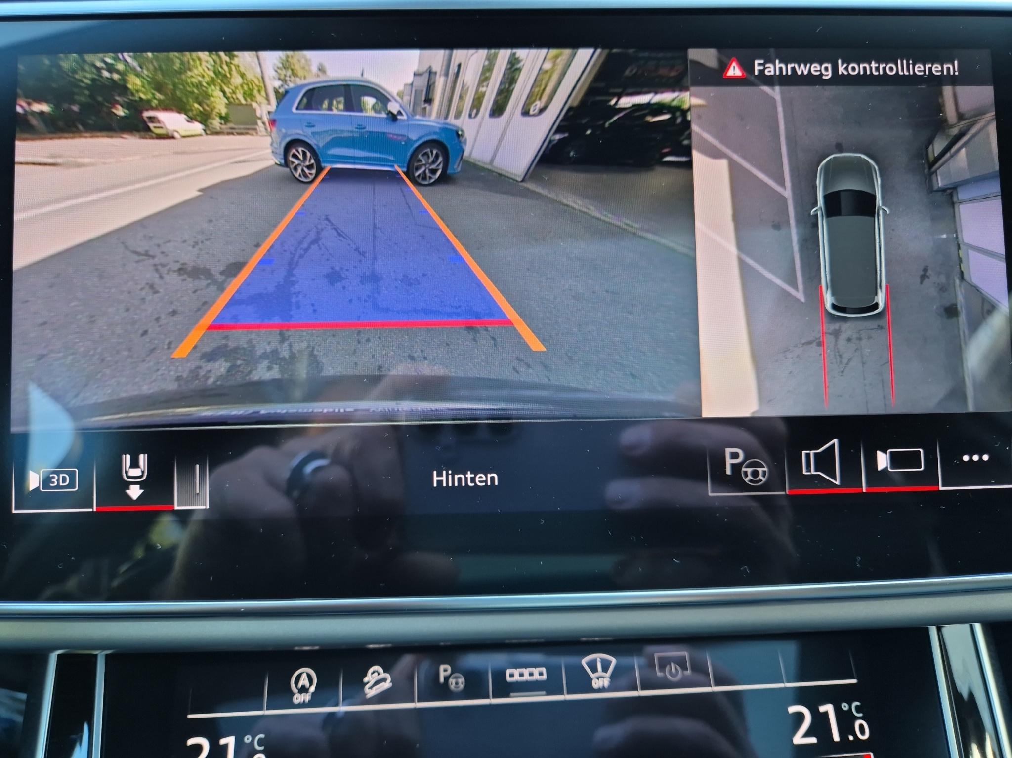 listing desktop thumbnail image 18