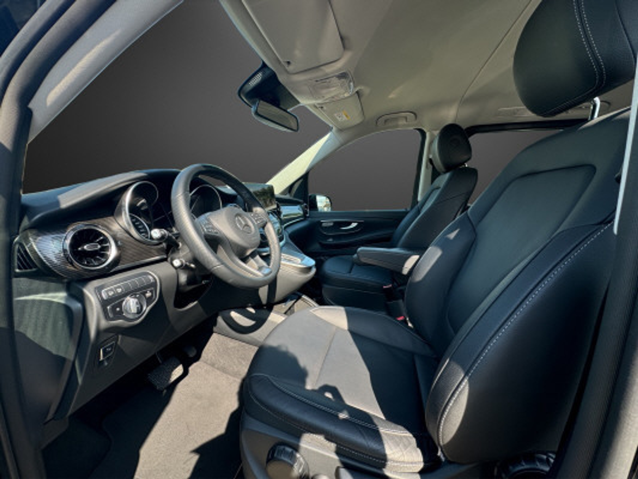 listing desktop thumbnail image 8