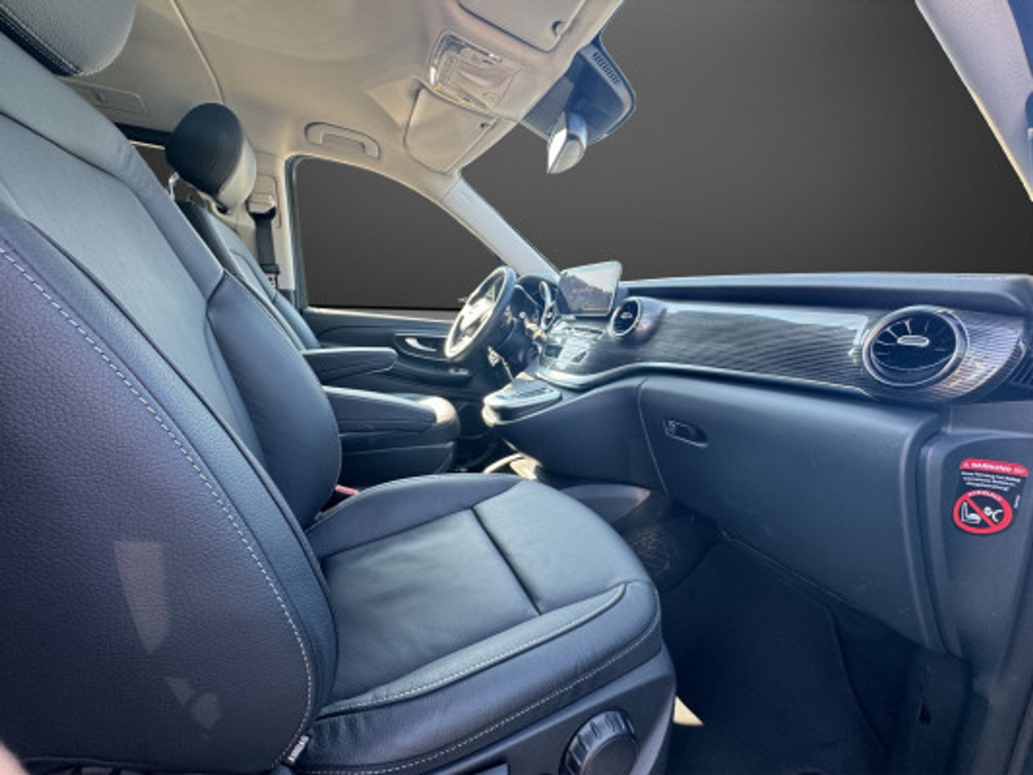 listing desktop thumbnail image 11