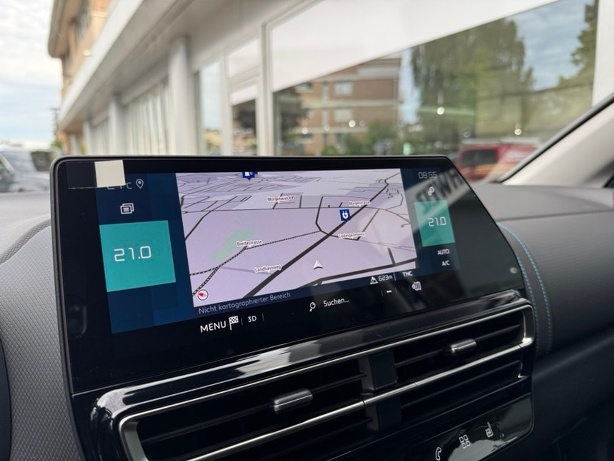 listing desktop thumbnail image 14