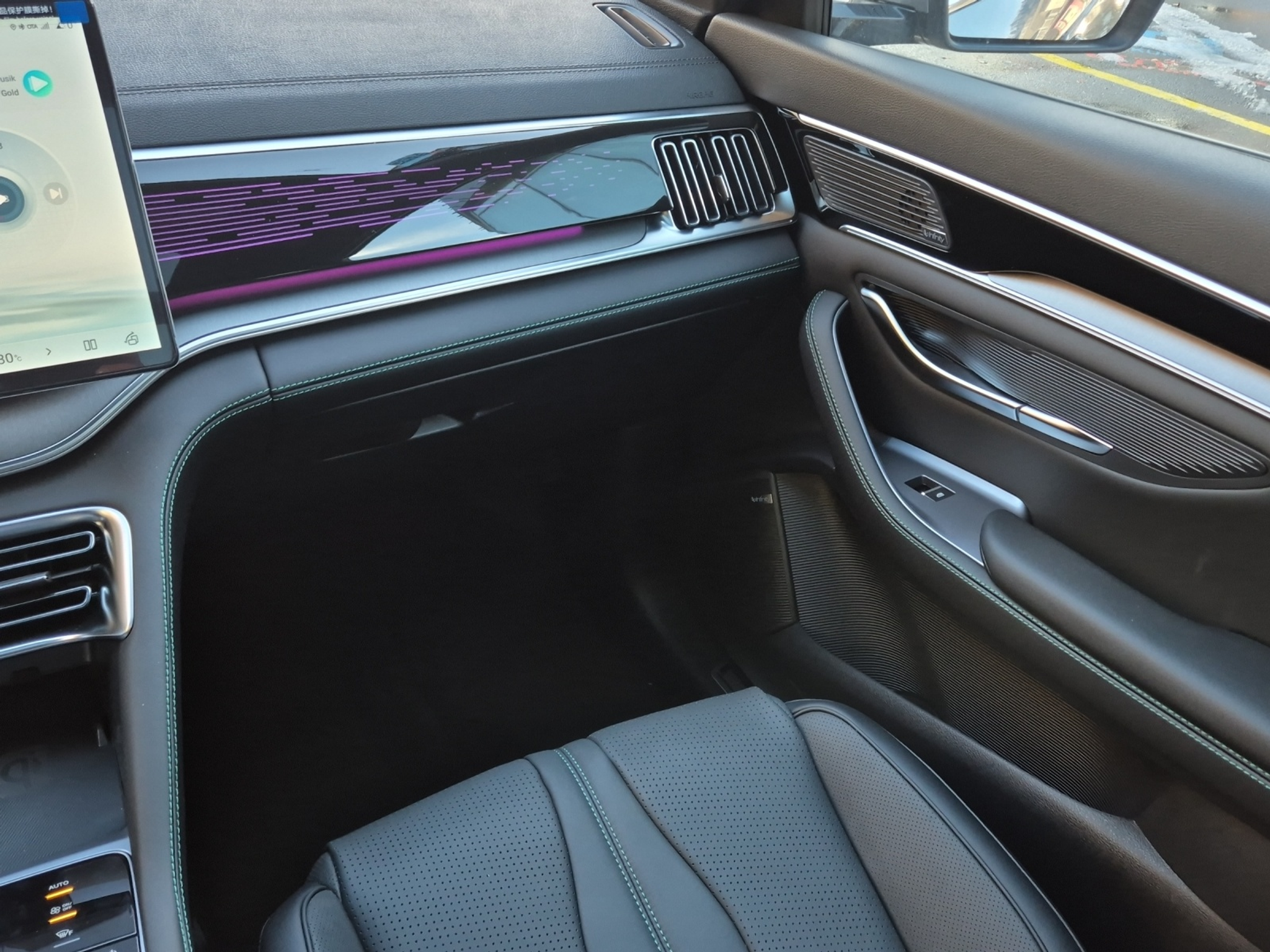 listing desktop thumbnail image 22