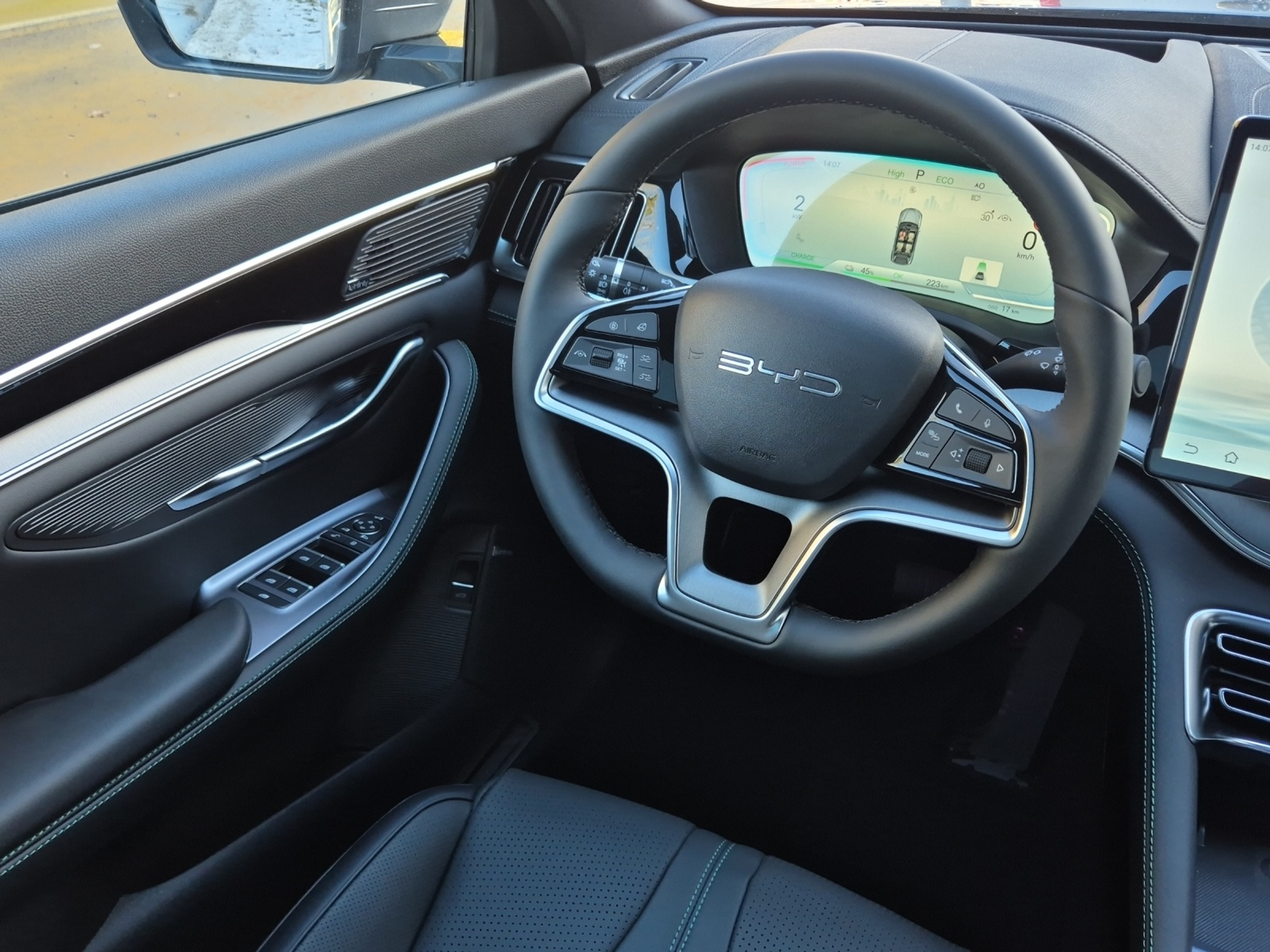 listing desktop thumbnail image 21