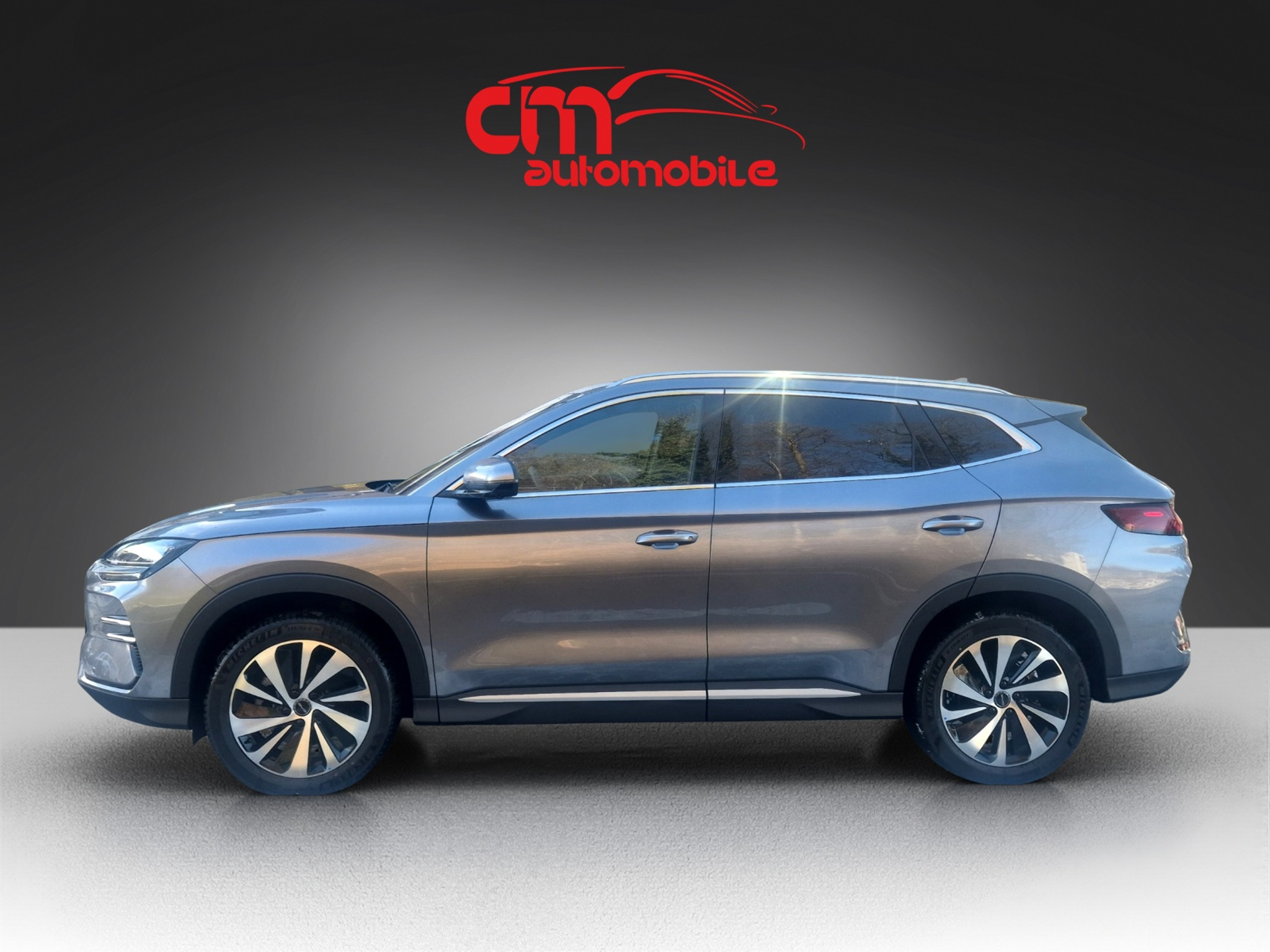 listing desktop thumbnail image 1