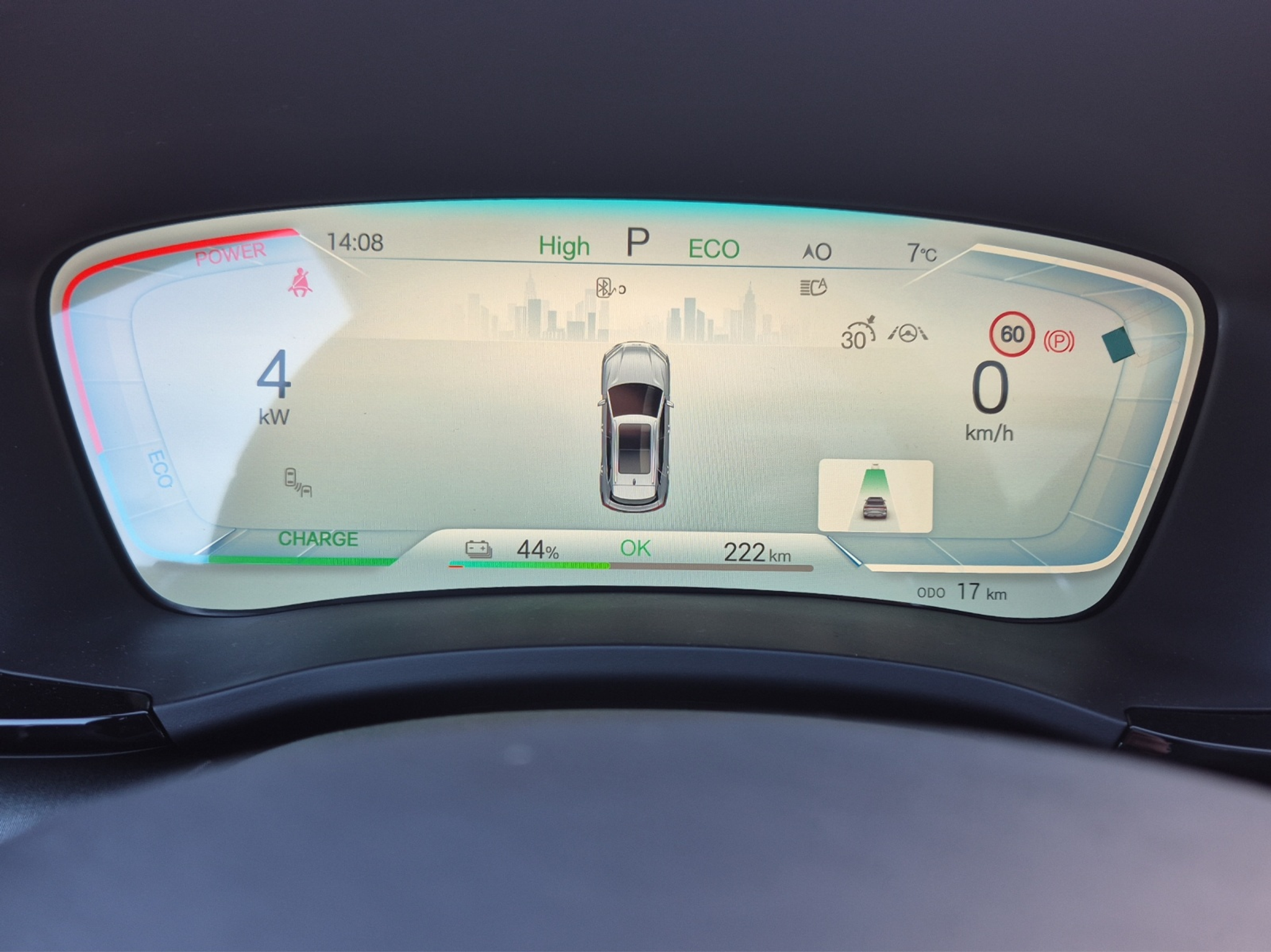 listing desktop thumbnail image 18