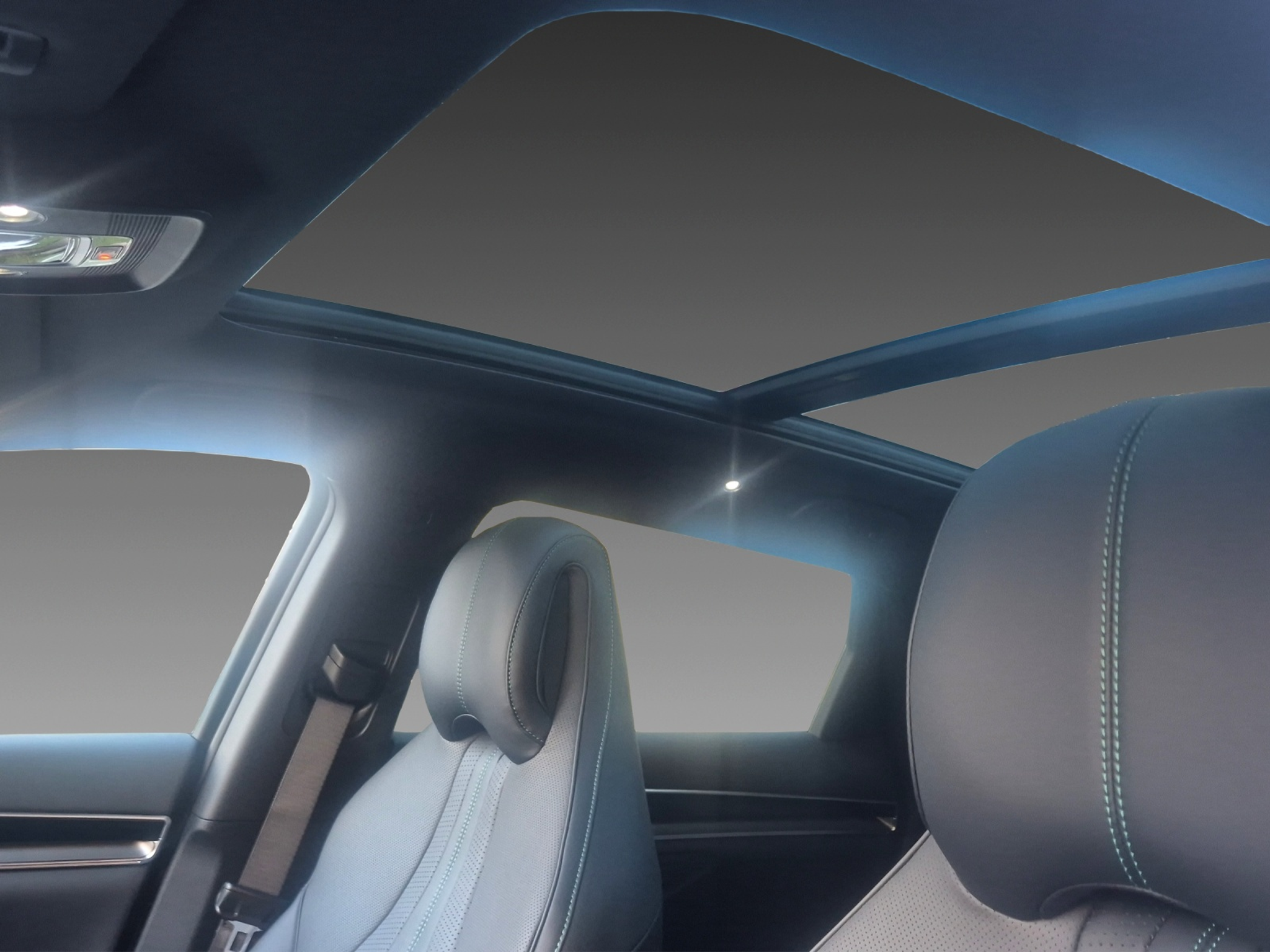 listing desktop thumbnail image 11