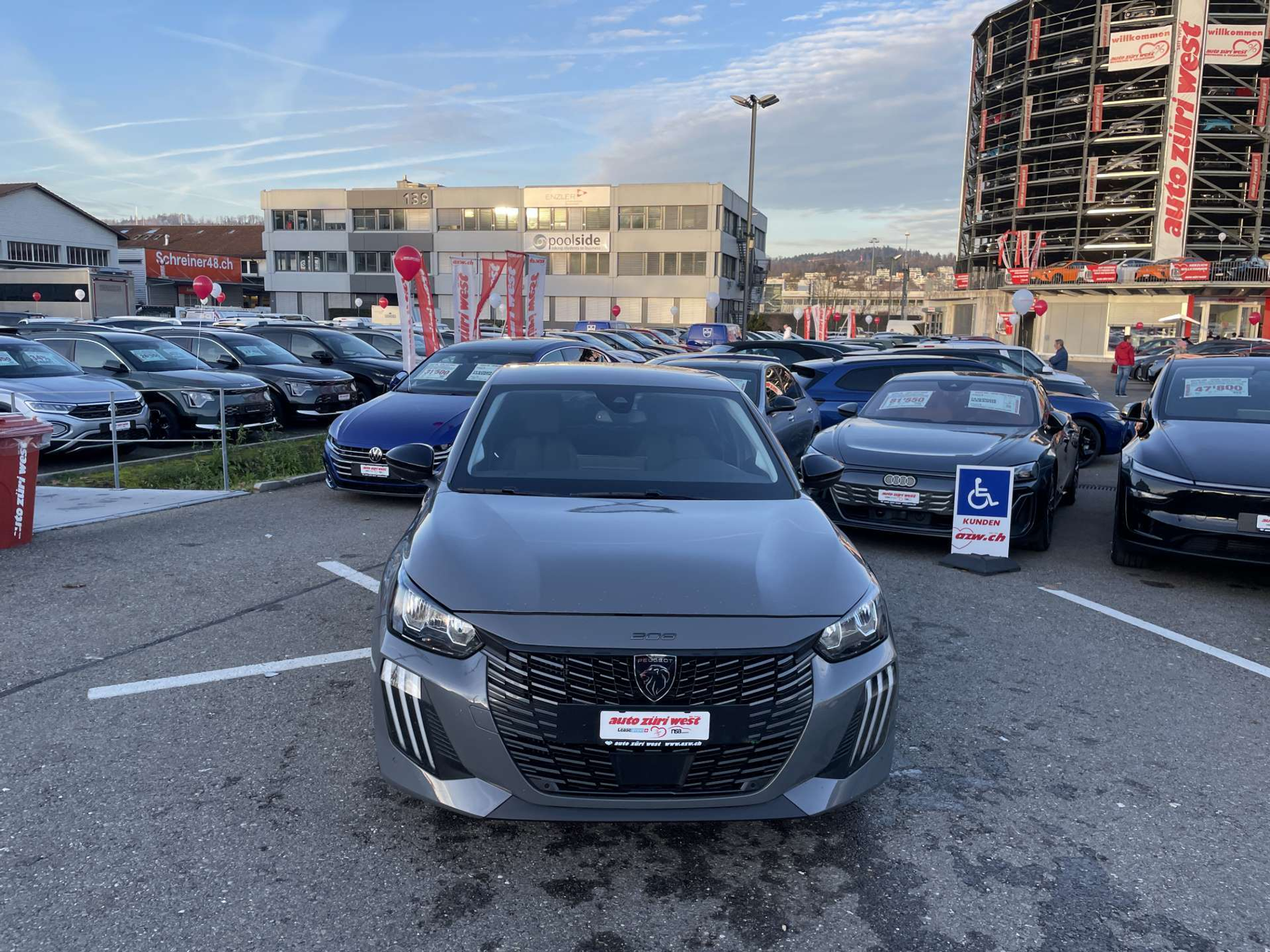 listing desktop thumbnail image 13