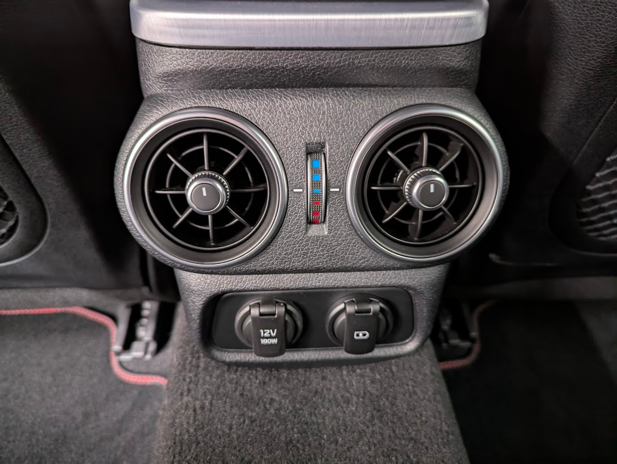 listing desktop thumbnail image 27