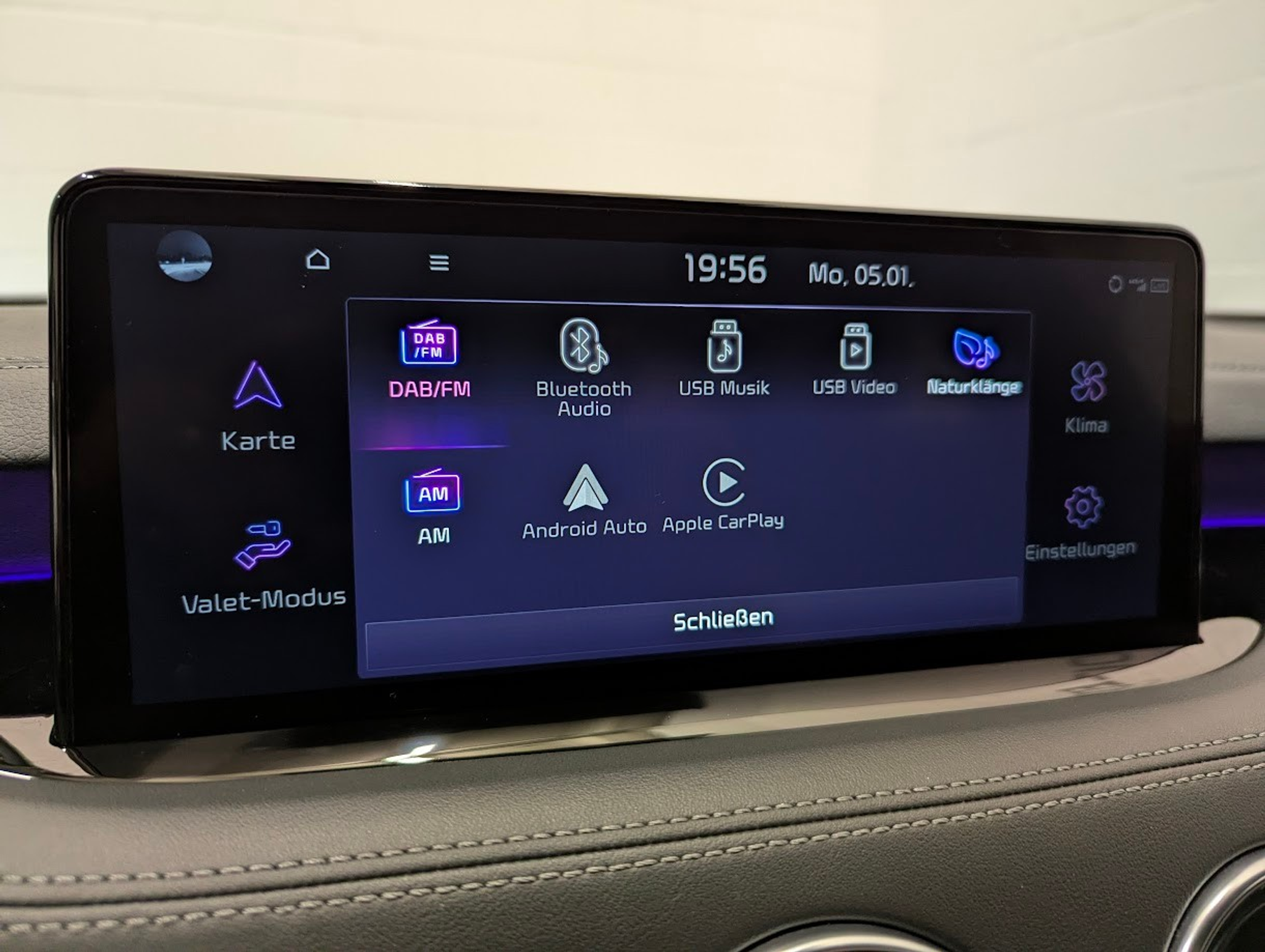 listing desktop thumbnail image 14
