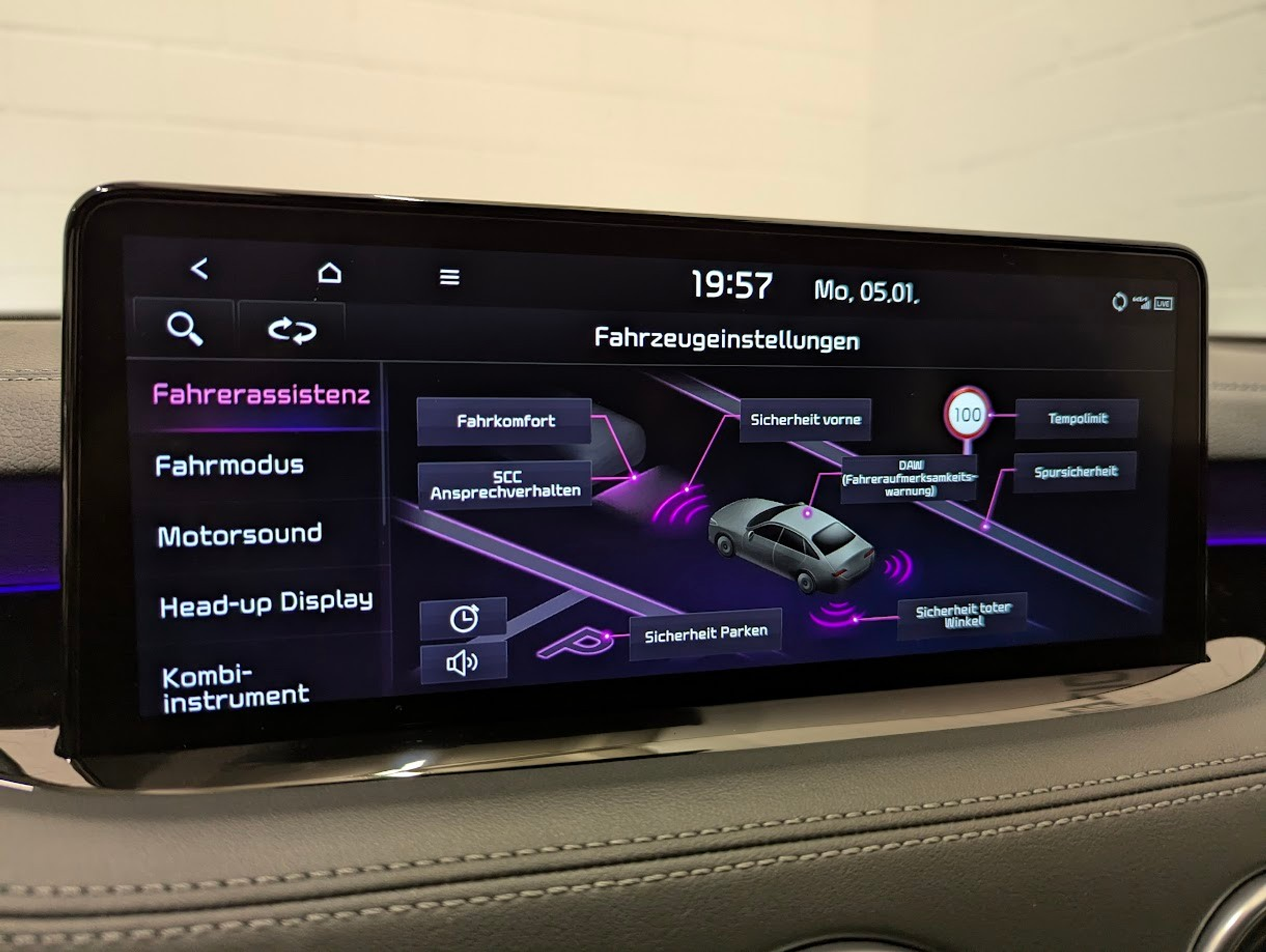listing desktop thumbnail image 16