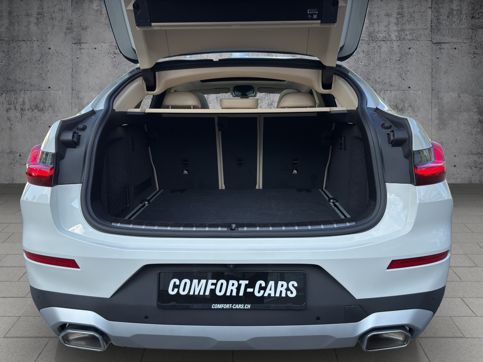 listing desktop thumbnail image 18