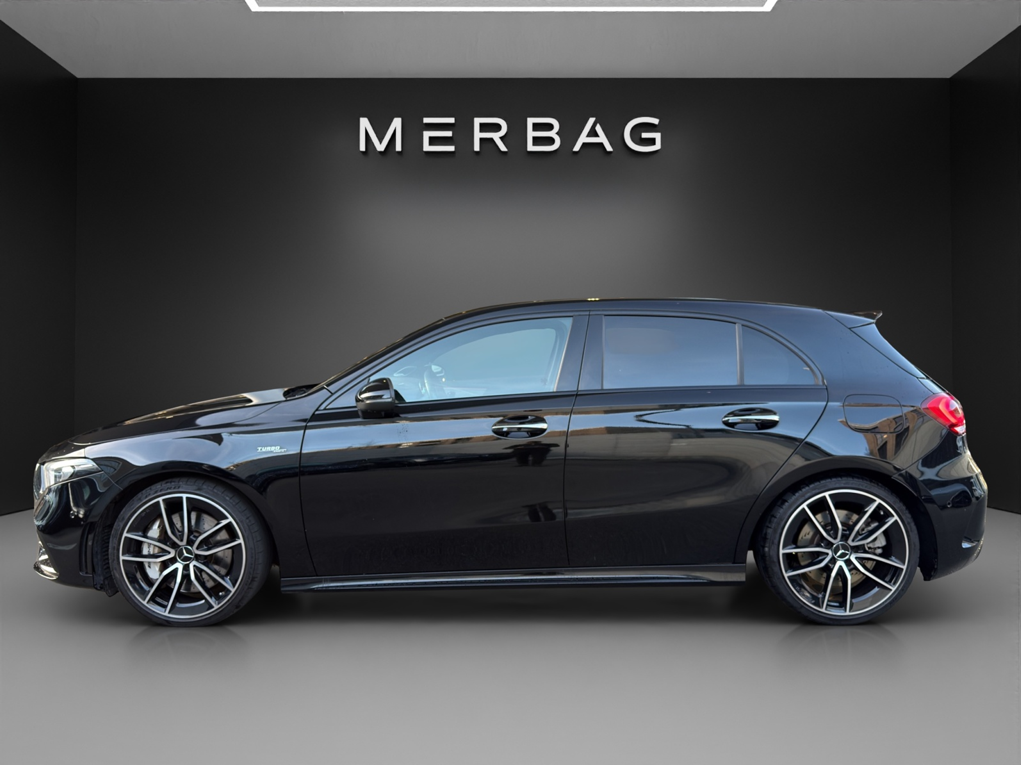 listing desktop thumbnail image 4