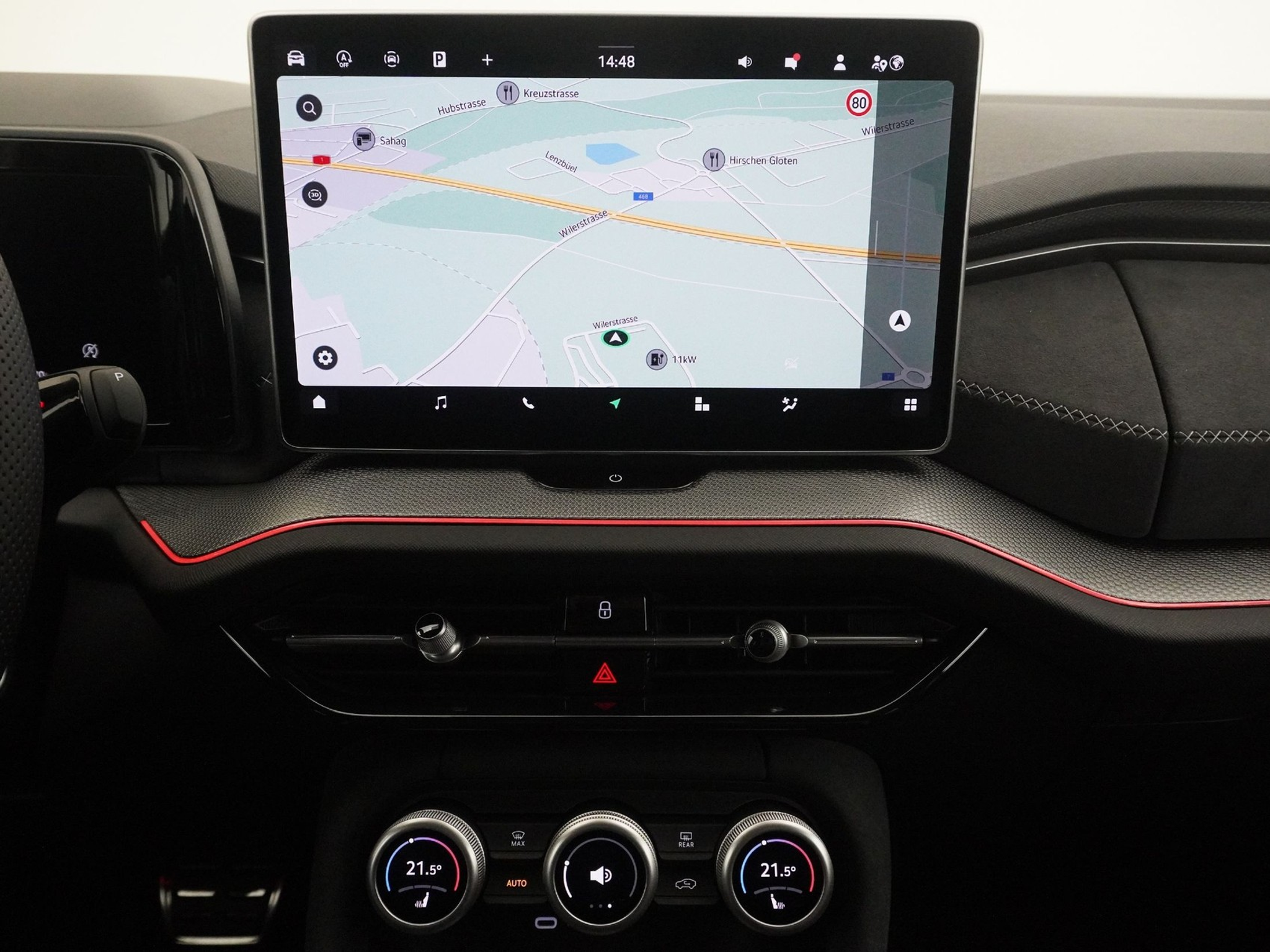 listing desktop thumbnail image 17