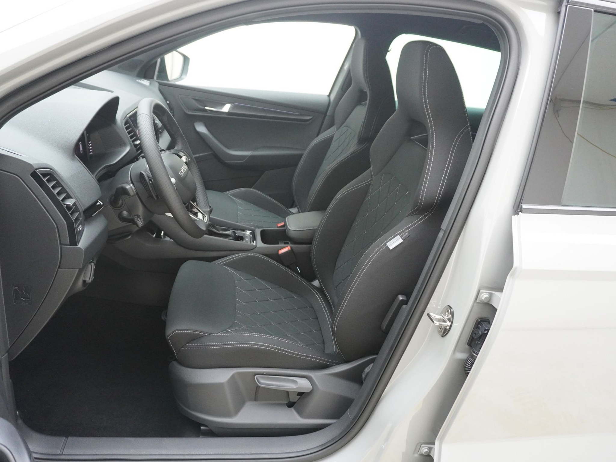 listing desktop thumbnail image 13