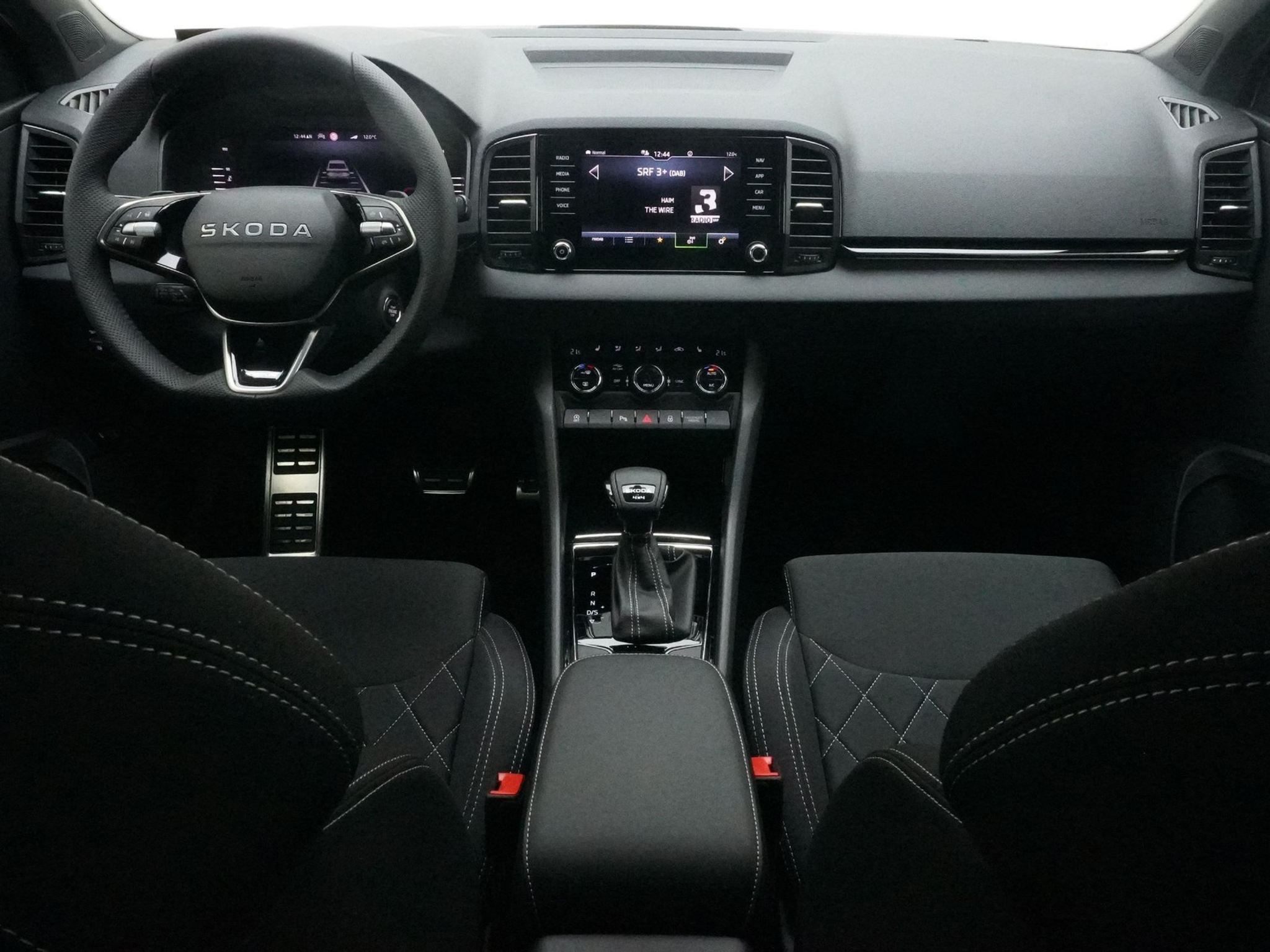 listing desktop thumbnail image 12