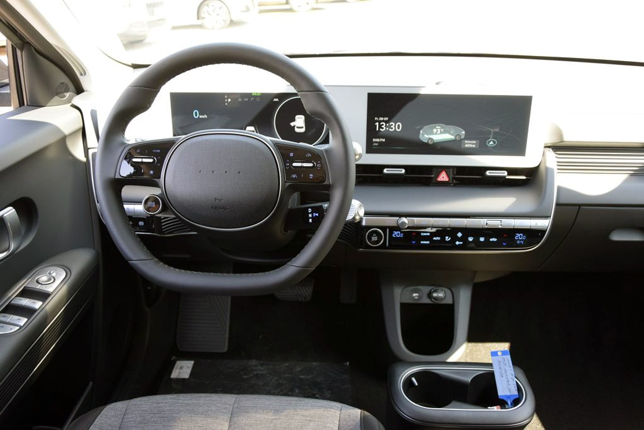 listing desktop thumbnail image 4