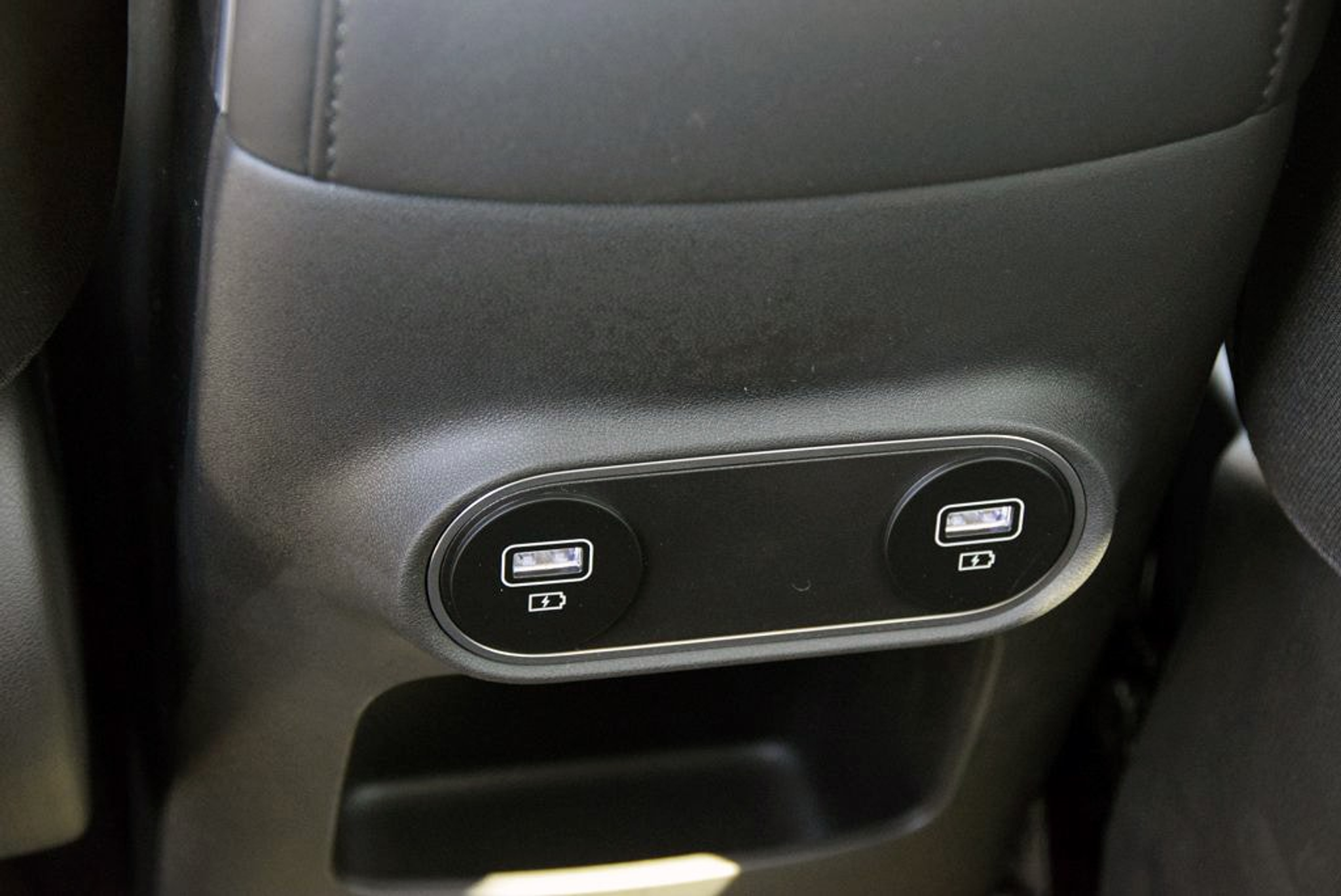 listing desktop thumbnail image 10