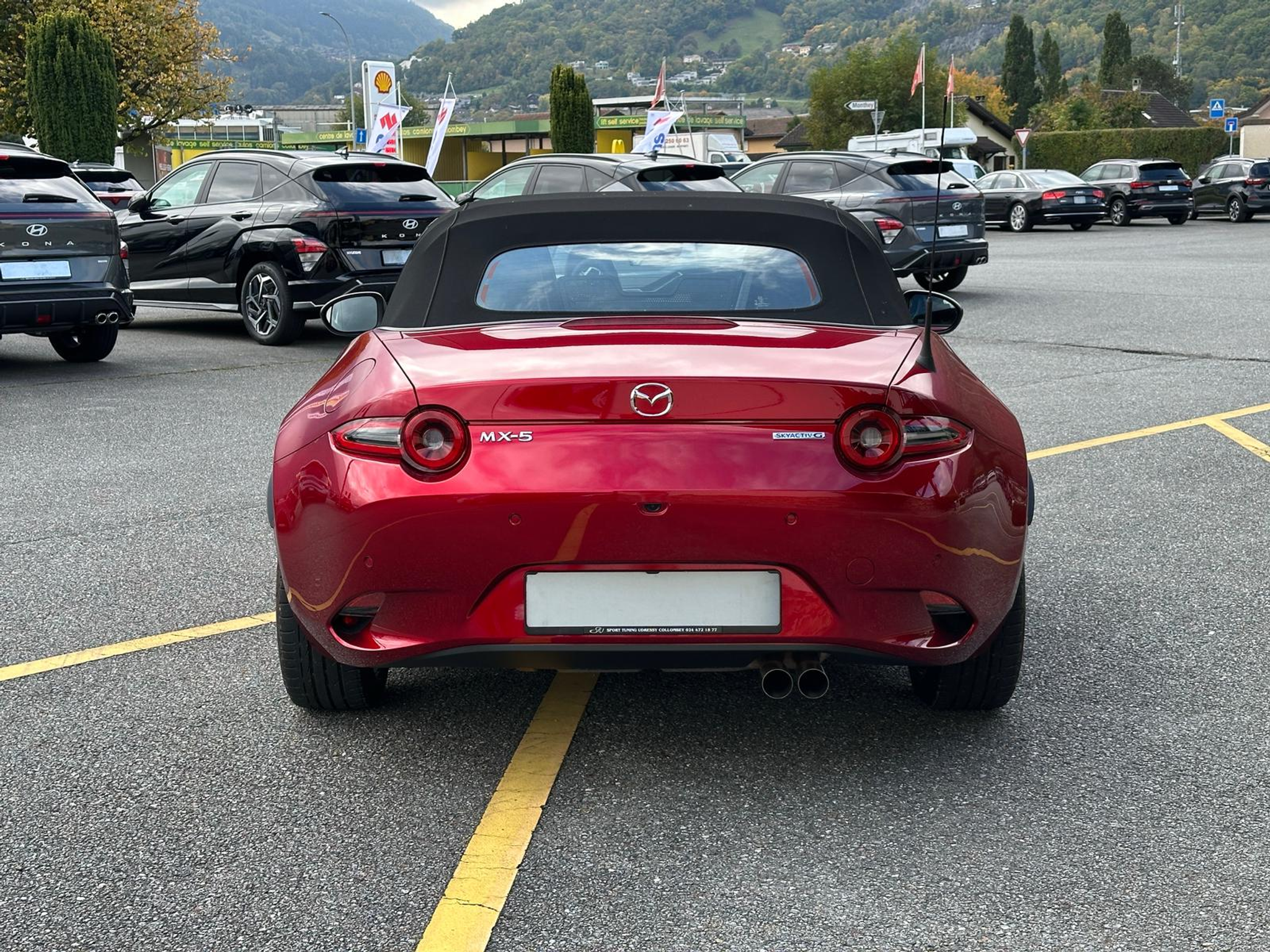 listing desktop thumbnail image 15