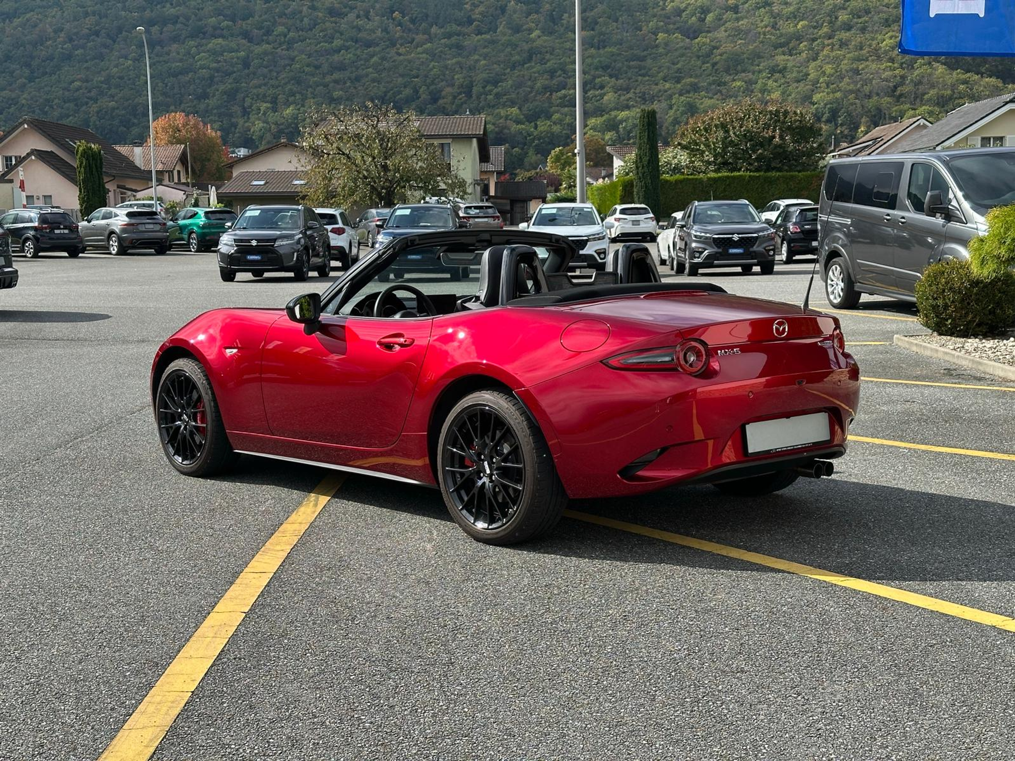 listing desktop thumbnail image 2