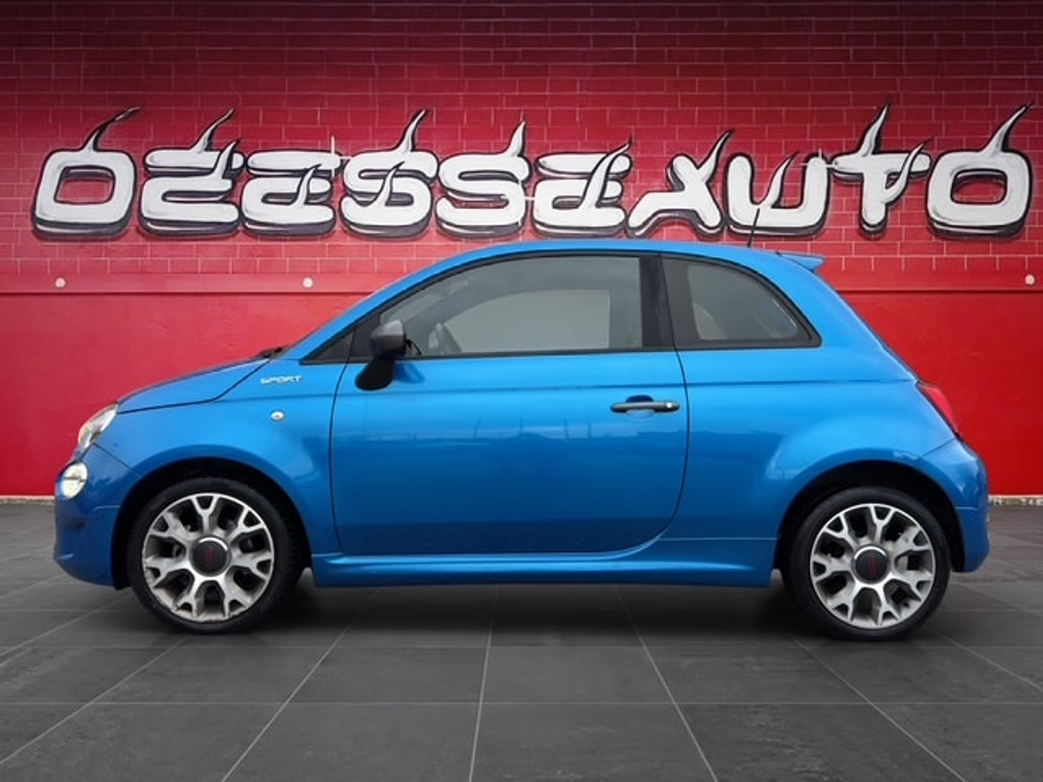 listing desktop thumbnail image 4