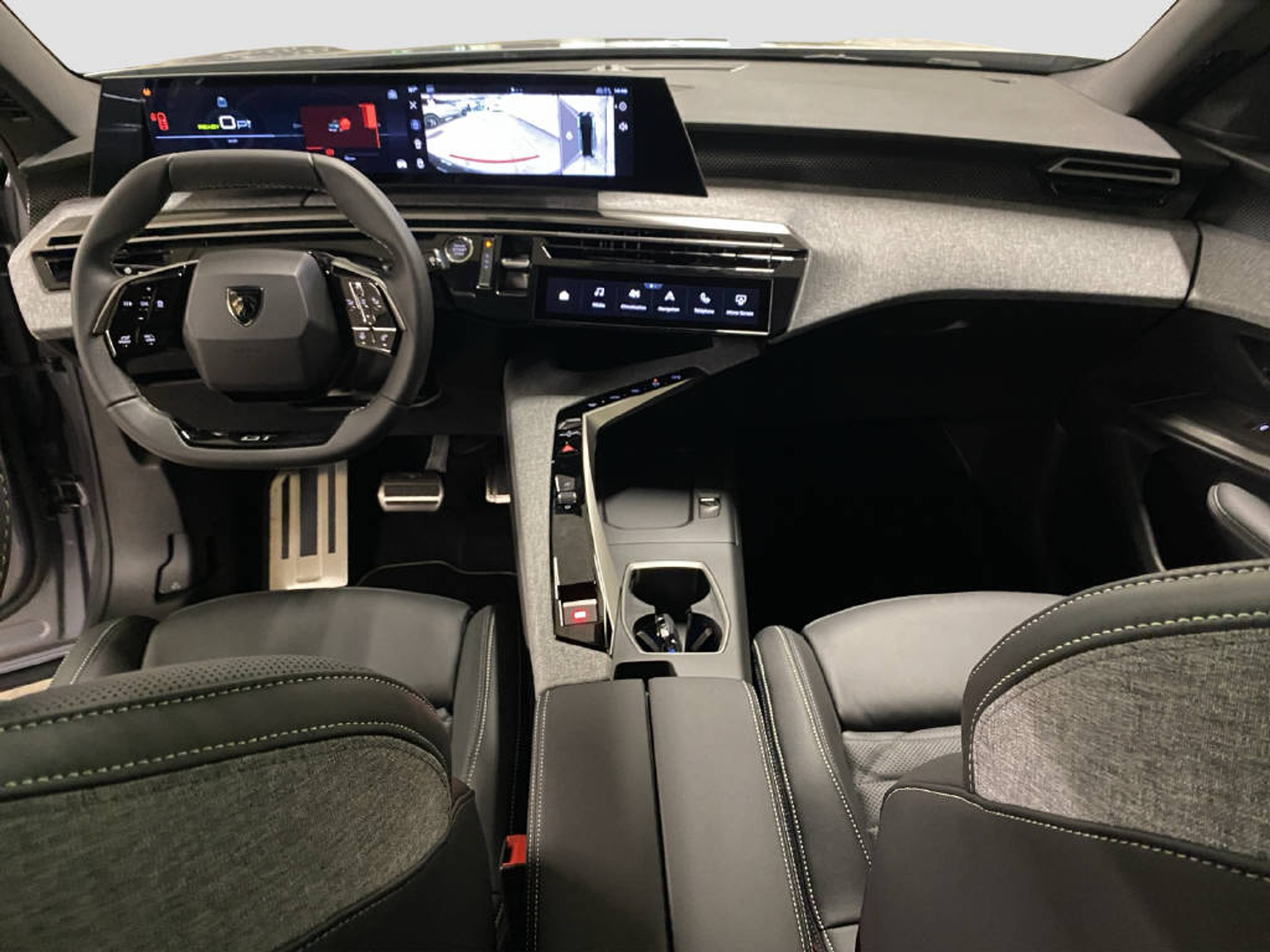 listing desktop thumbnail image 10