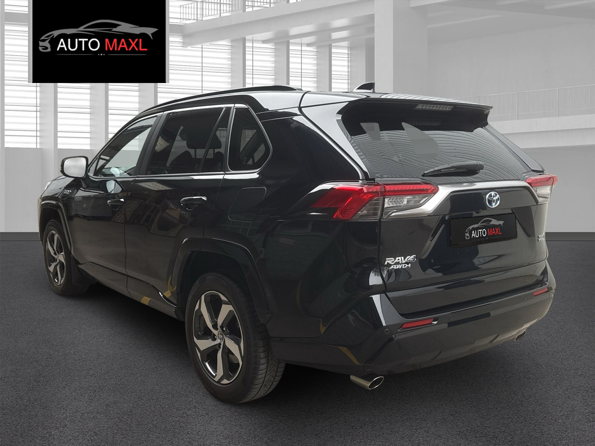 listing desktop thumbnail image 2