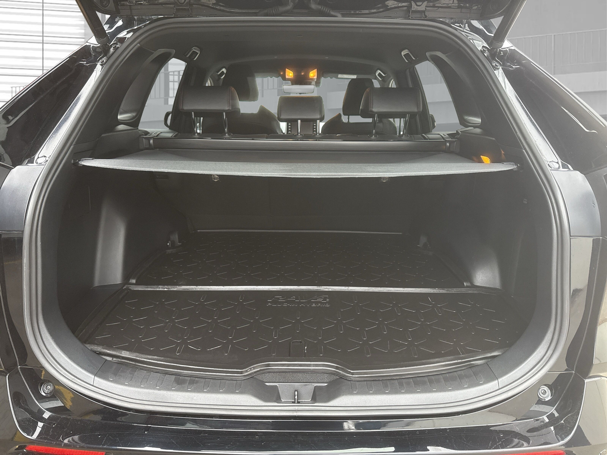 listing desktop thumbnail image 14