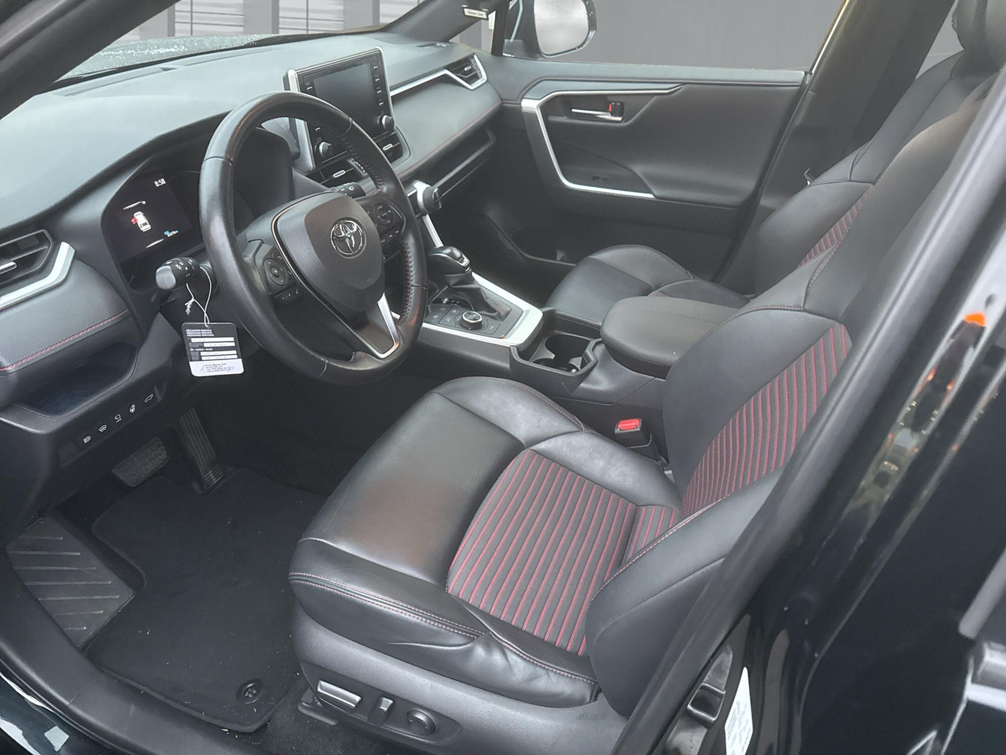 listing desktop thumbnail image 10