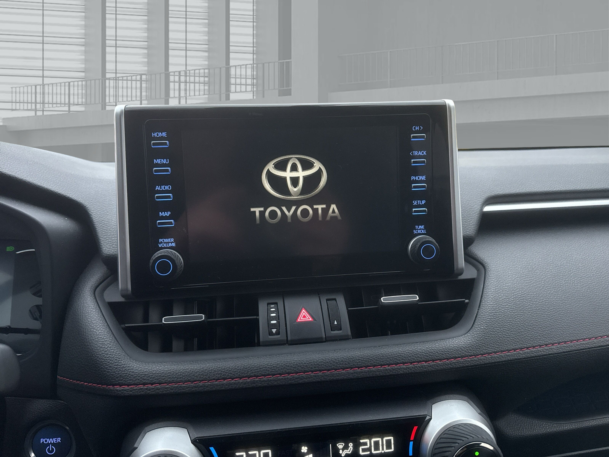 listing desktop thumbnail image 16