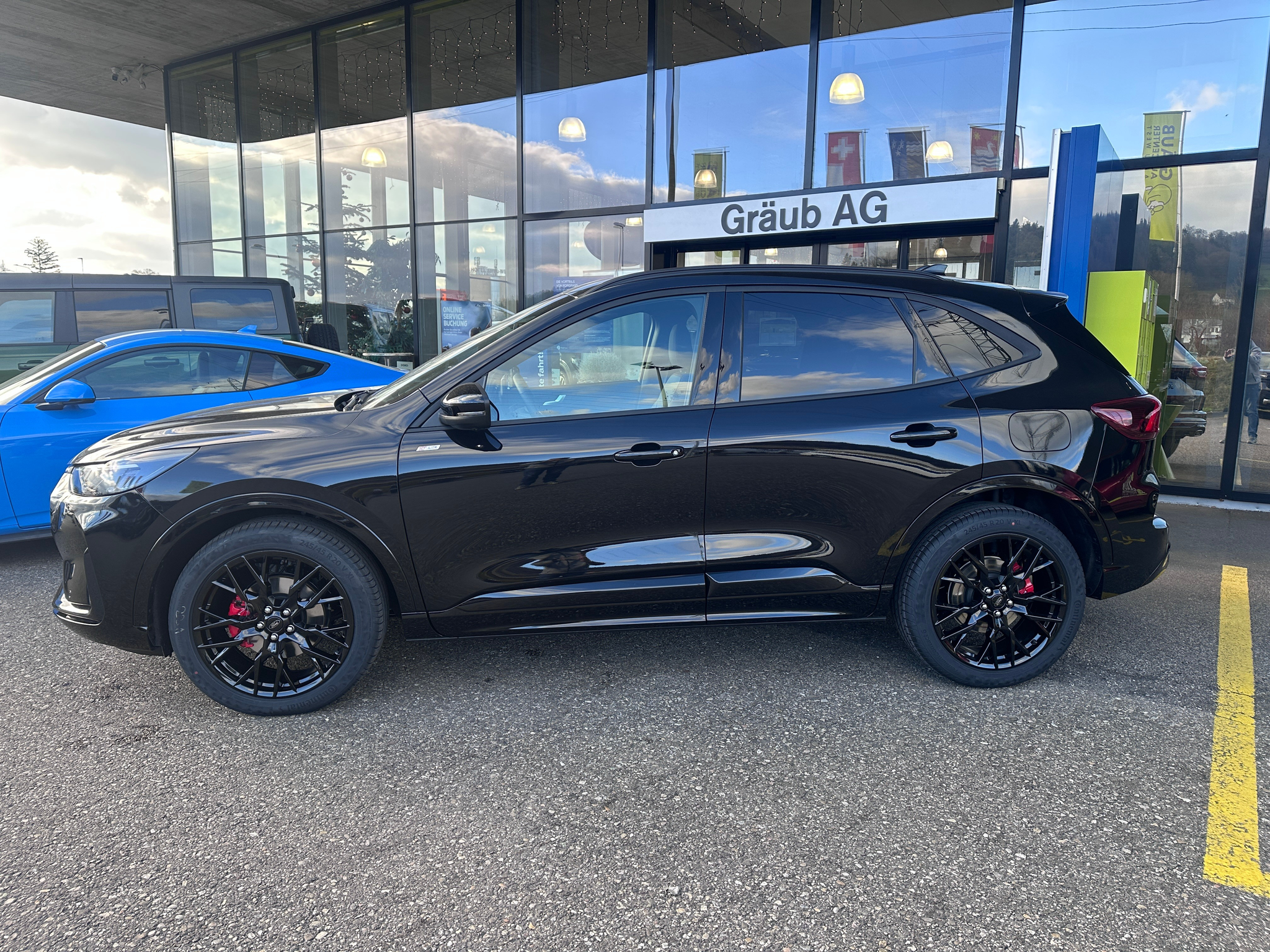 listing desktop thumbnail image 3