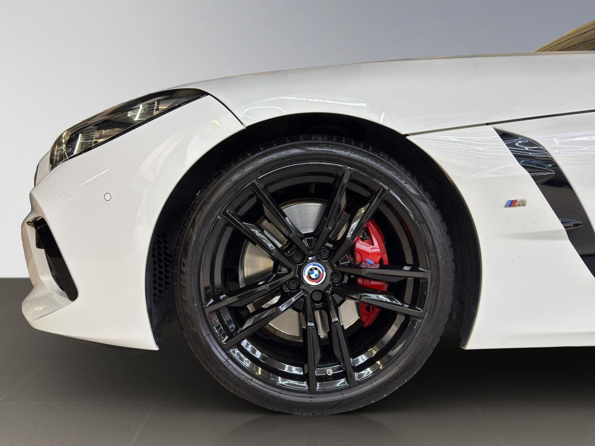 listing desktop thumbnail image 8