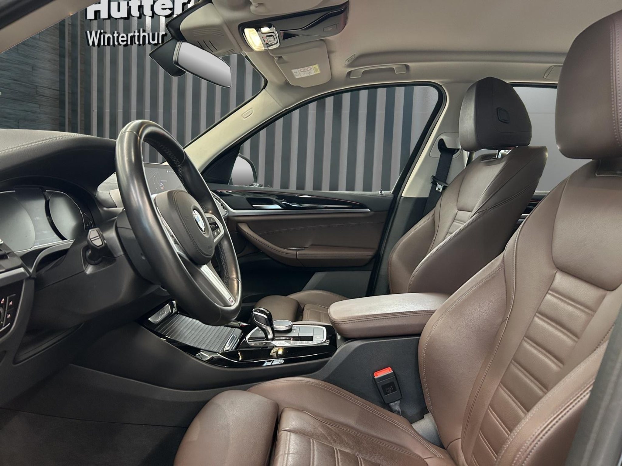 listing desktop thumbnail image 15