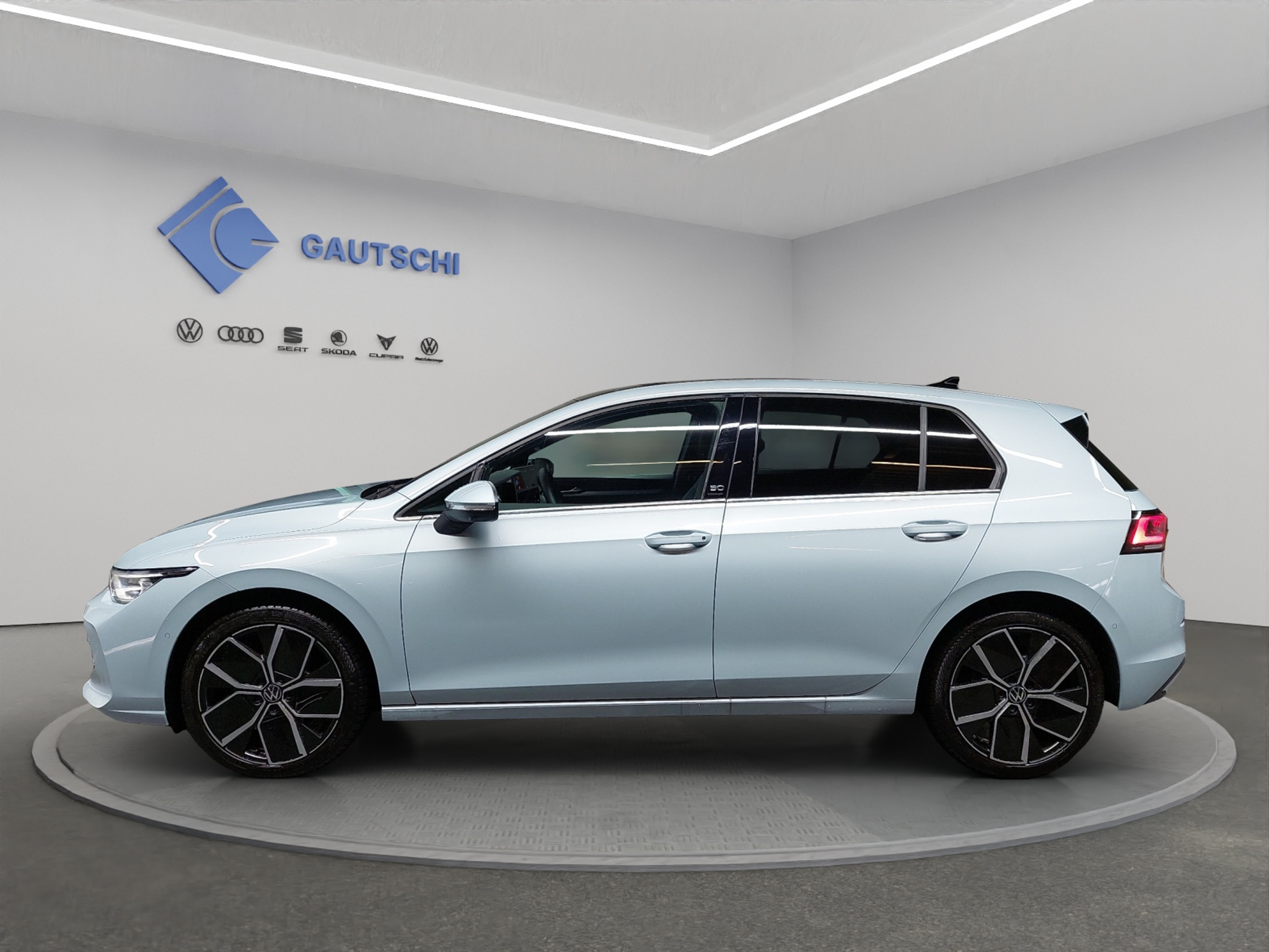 listing desktop thumbnail image 1