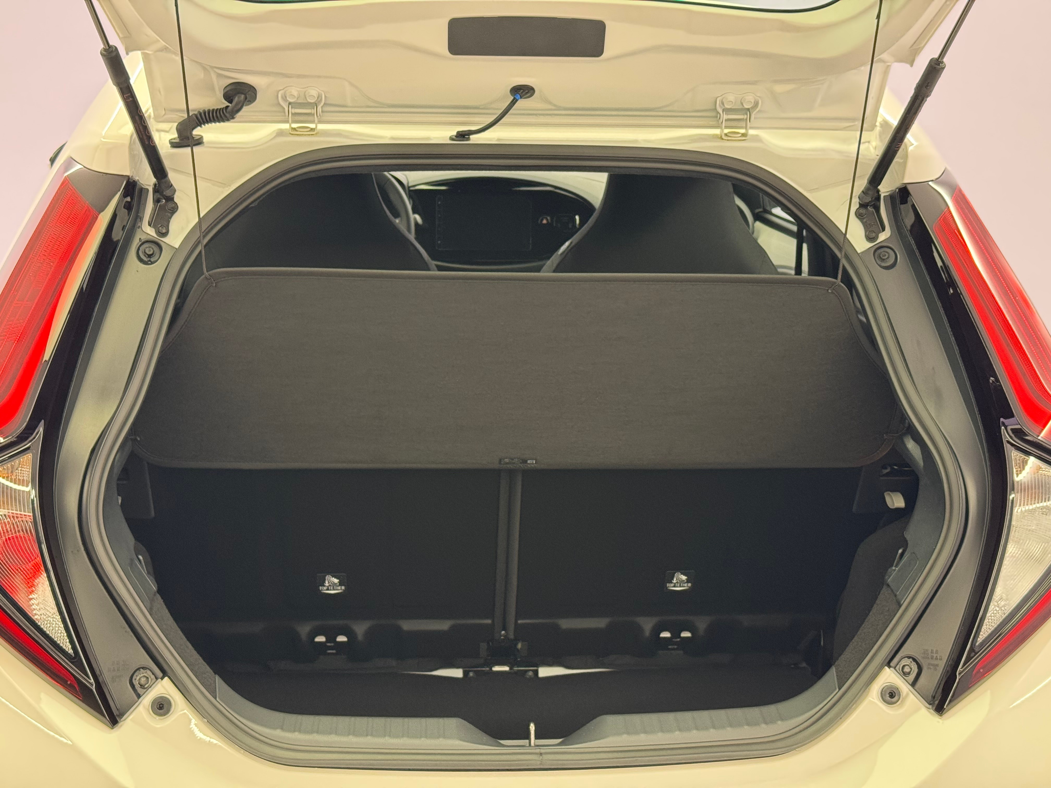 listing desktop thumbnail image 10