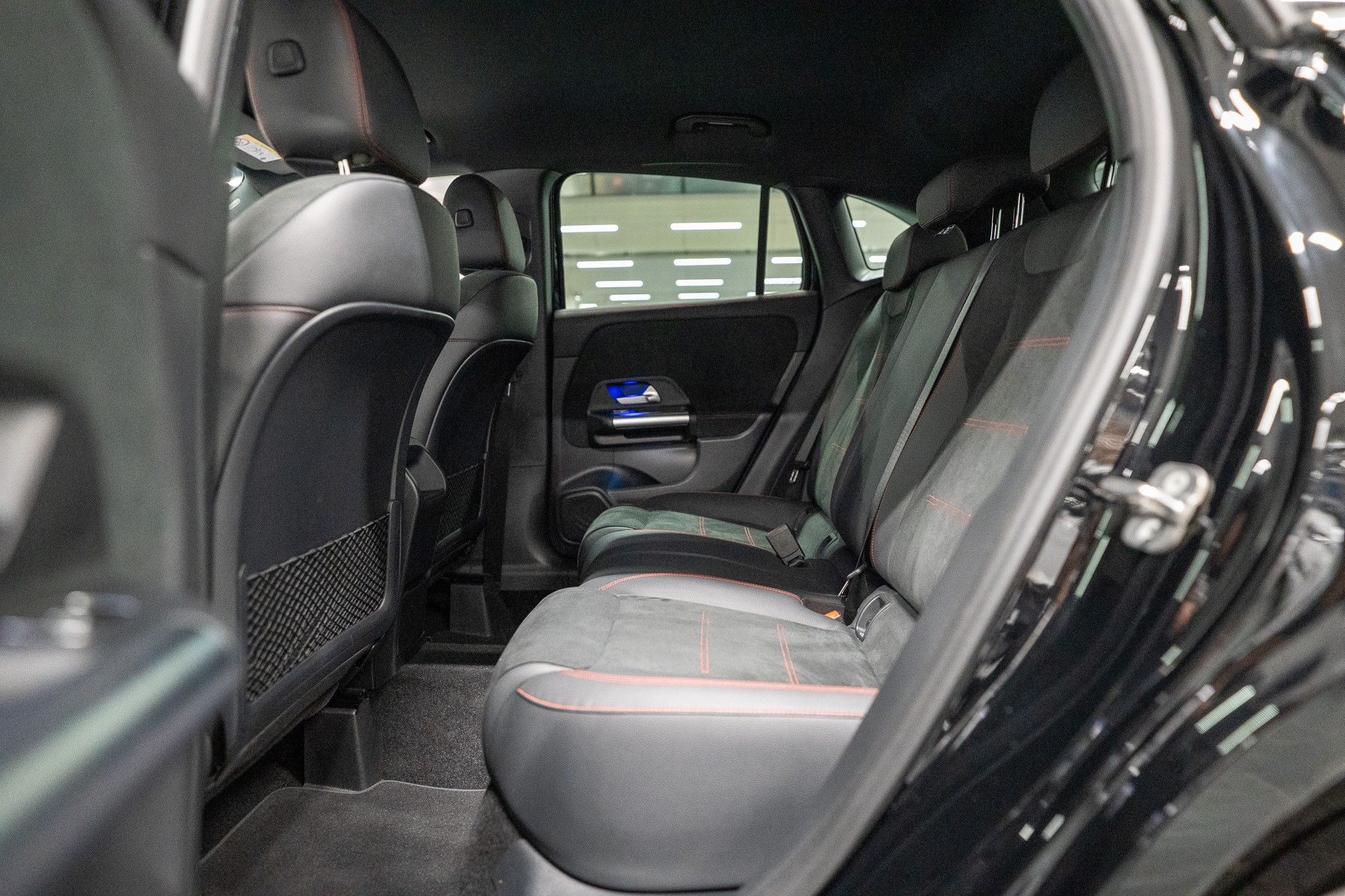 listing desktop thumbnail image 11