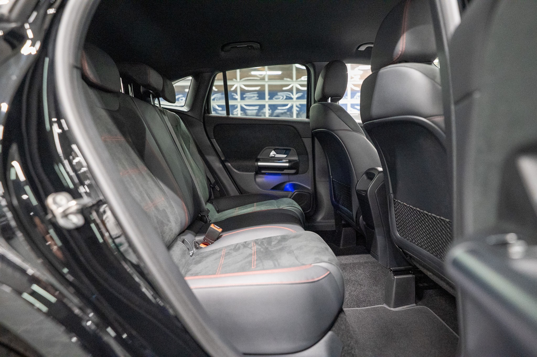 listing desktop thumbnail image 12