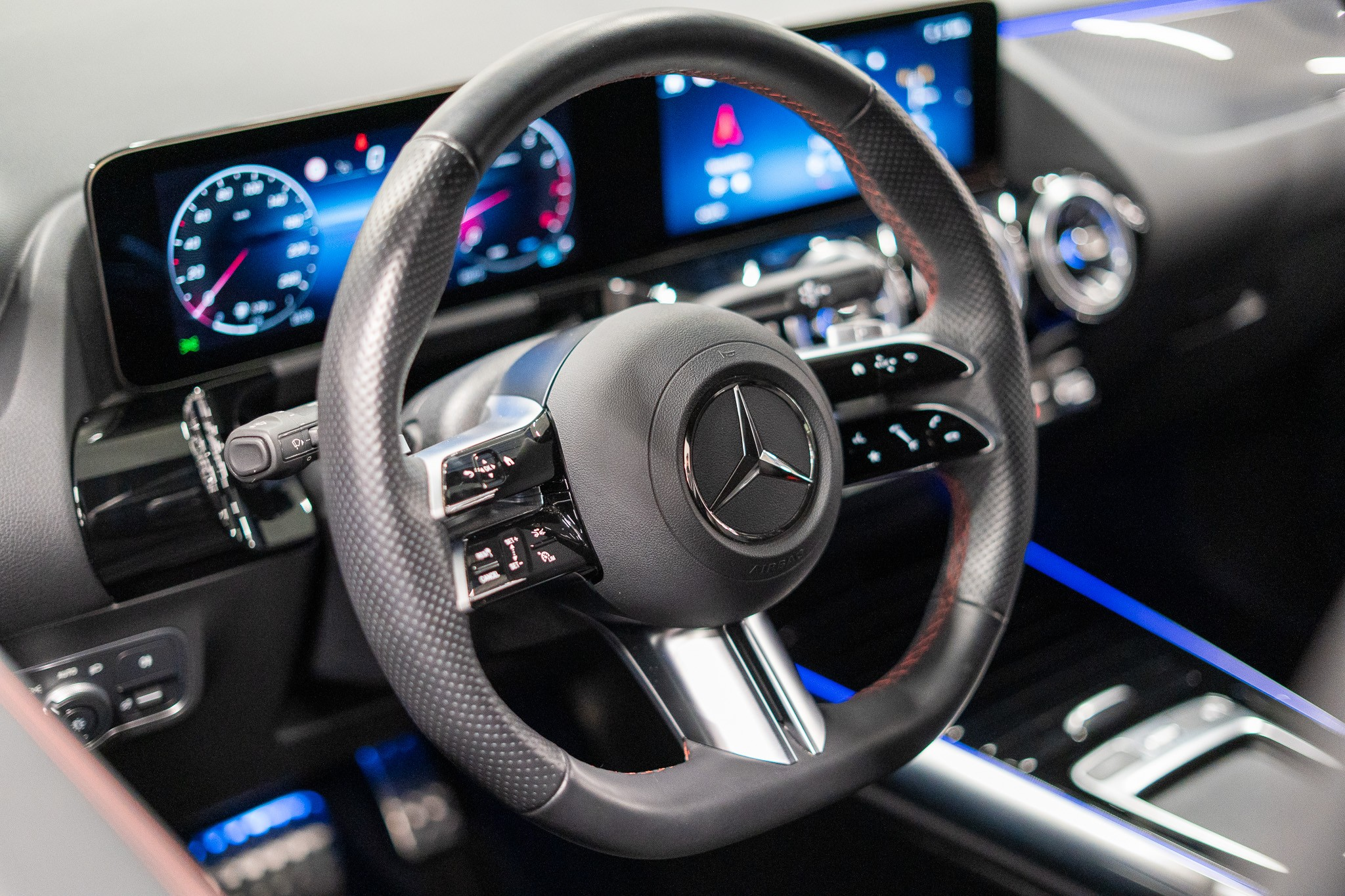 listing desktop thumbnail image 9