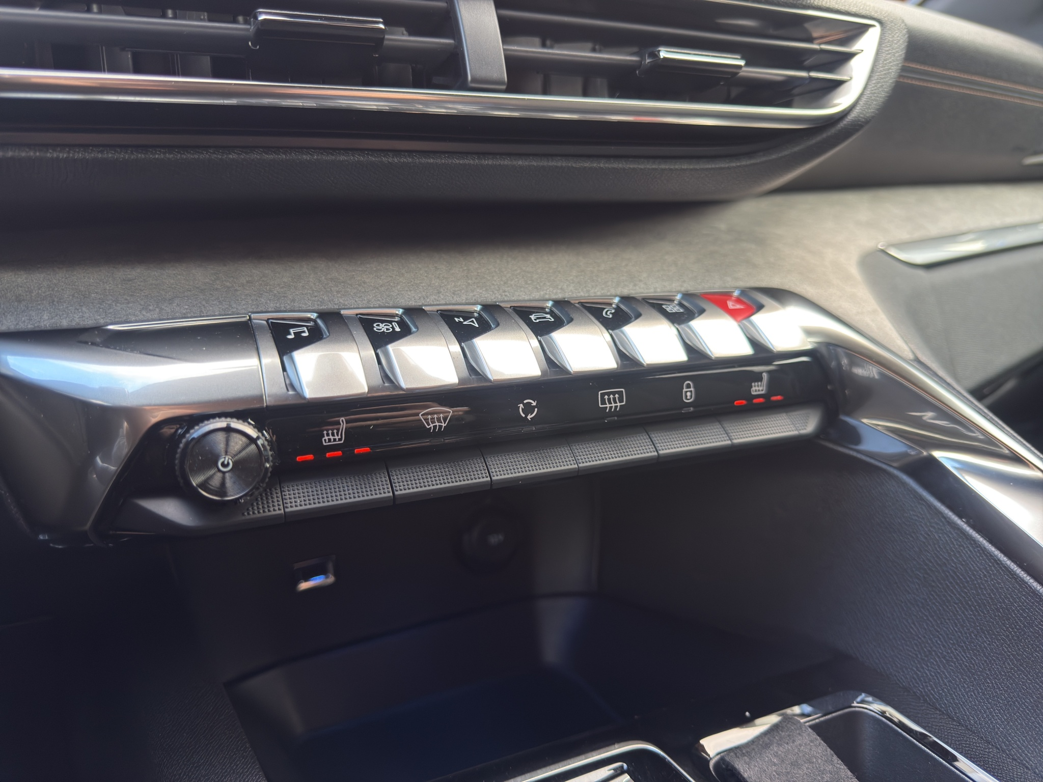 listing desktop thumbnail image 29