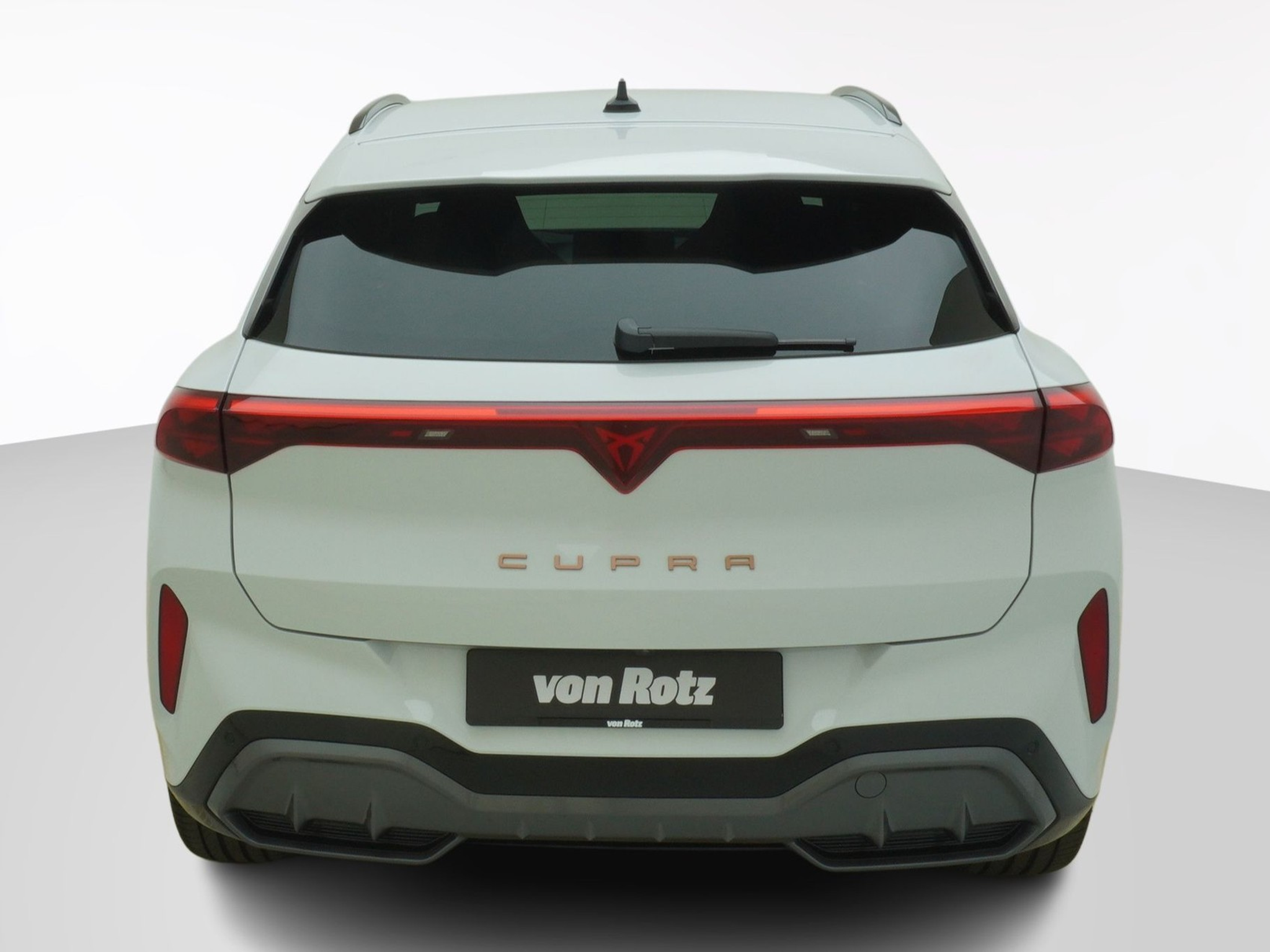 listing desktop thumbnail image 2