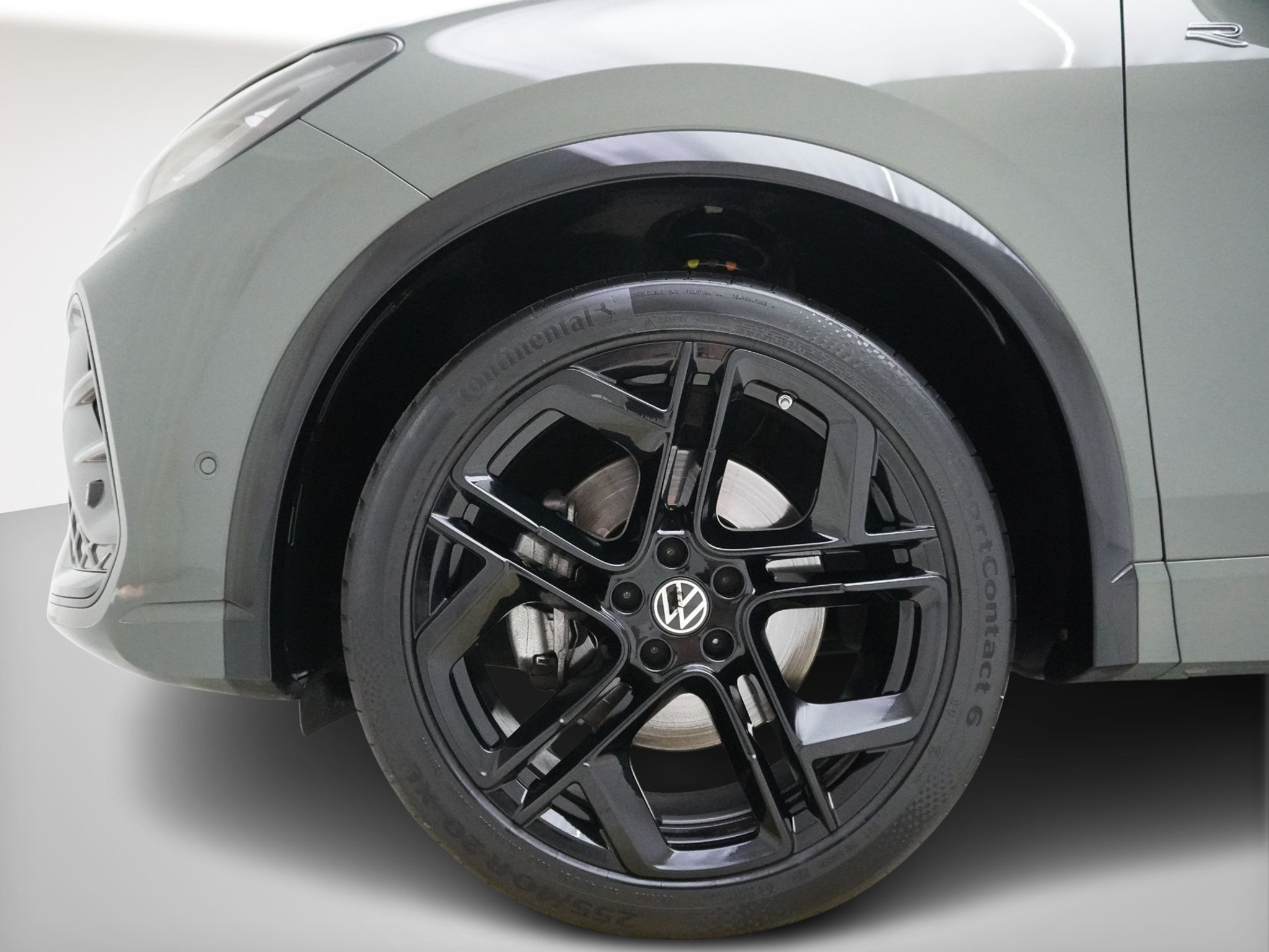 listing desktop thumbnail image 7