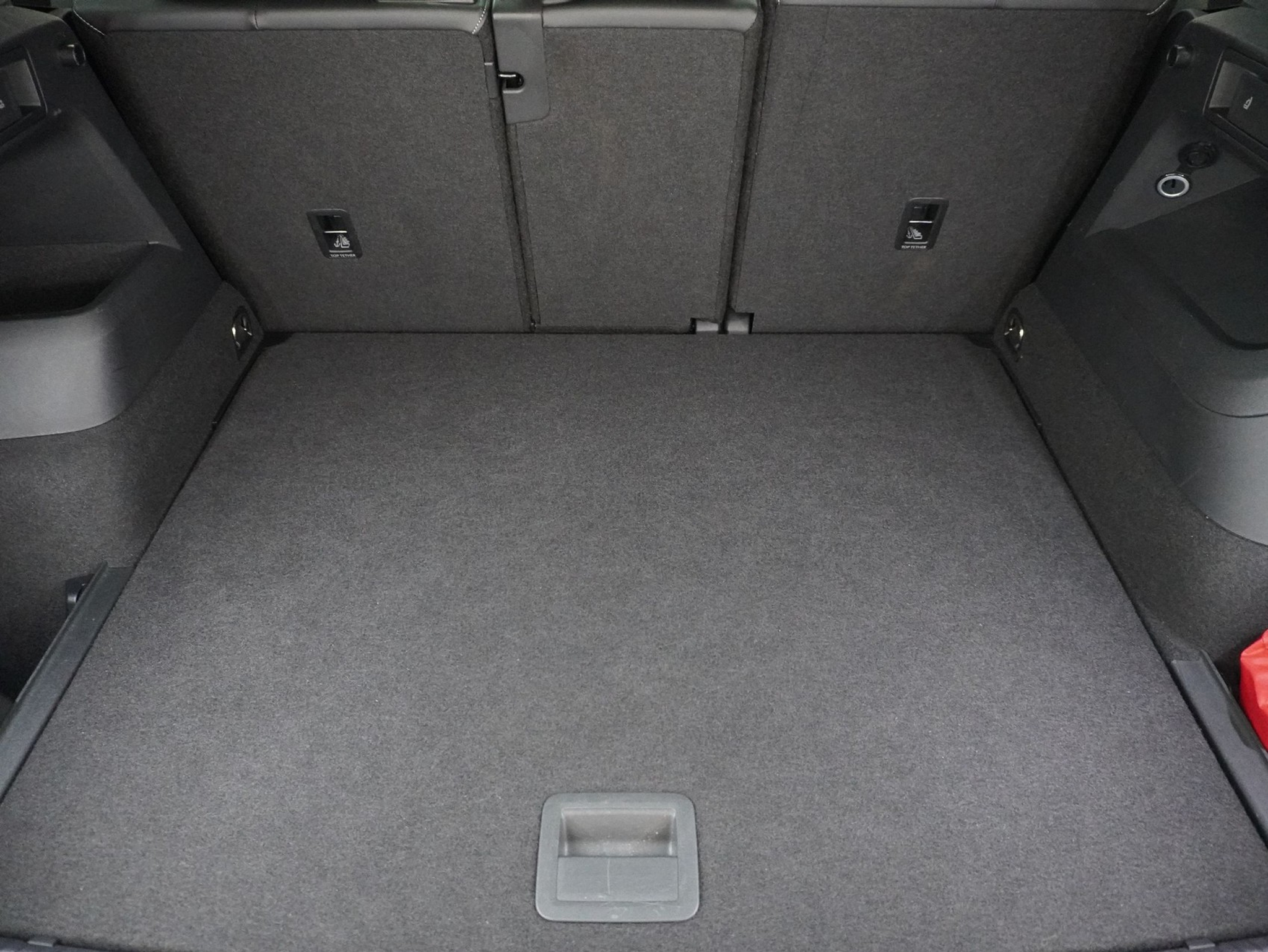 listing desktop thumbnail image 12